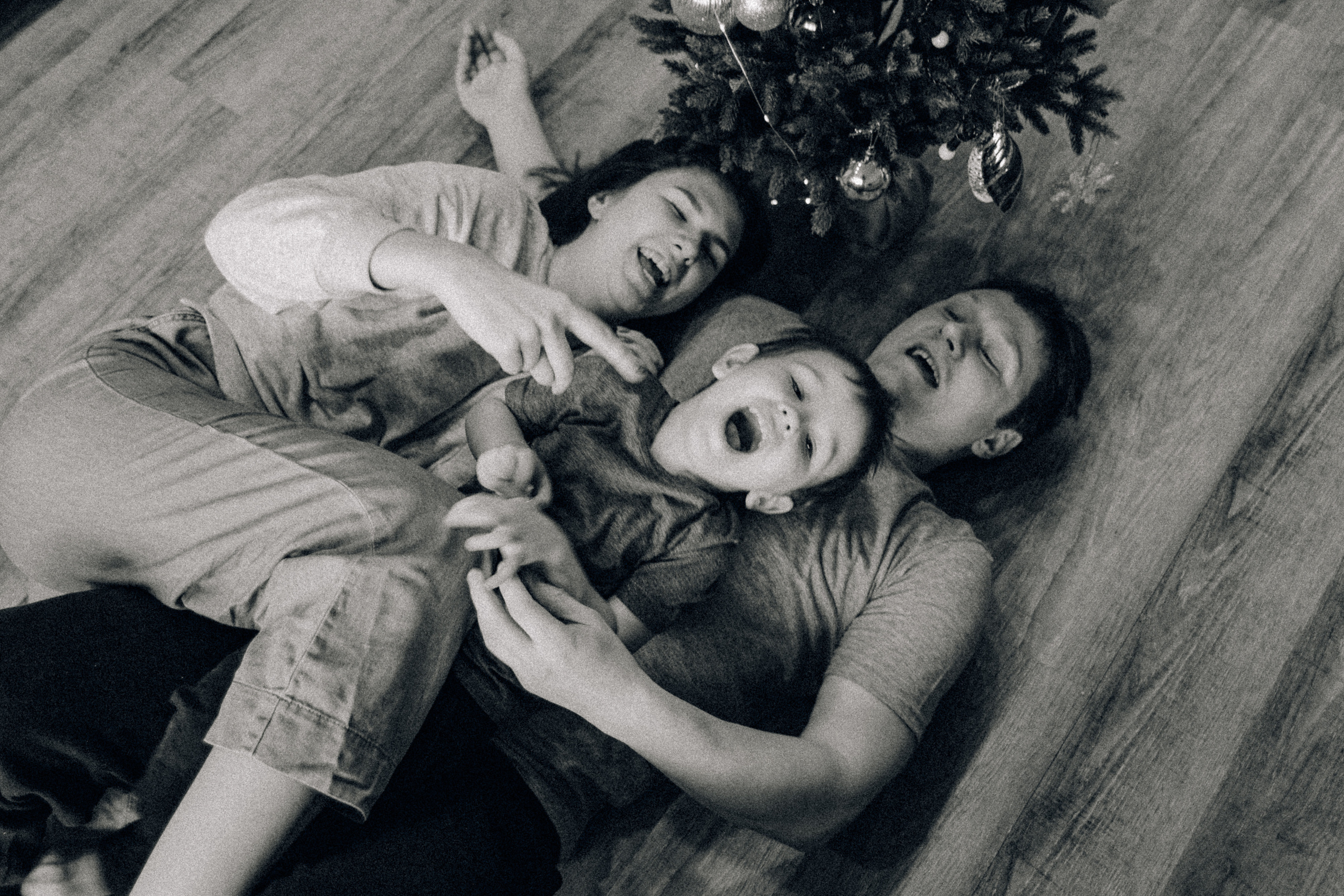 Аня Лёша Ростик и кот Маффин. Домашняя история с пряником и театром теней. Свадебный, семейный и женский фотограф в Москве Аникина Ольга