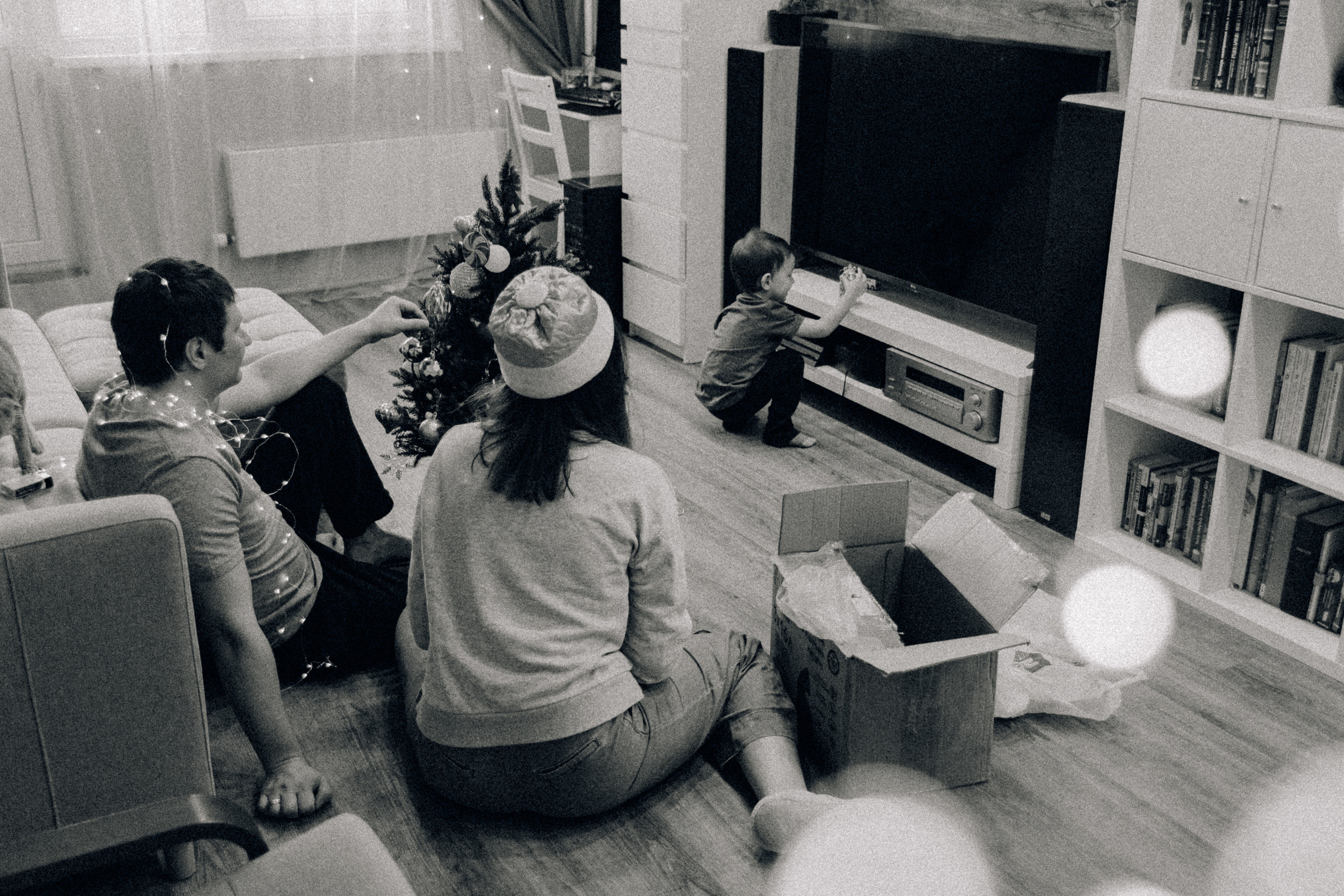 Аня Лёша Ростик и кот Маффин. Домашняя история с пряником и театром теней. Свадебный, семейный и женский фотограф в Москве Аникина Ольга