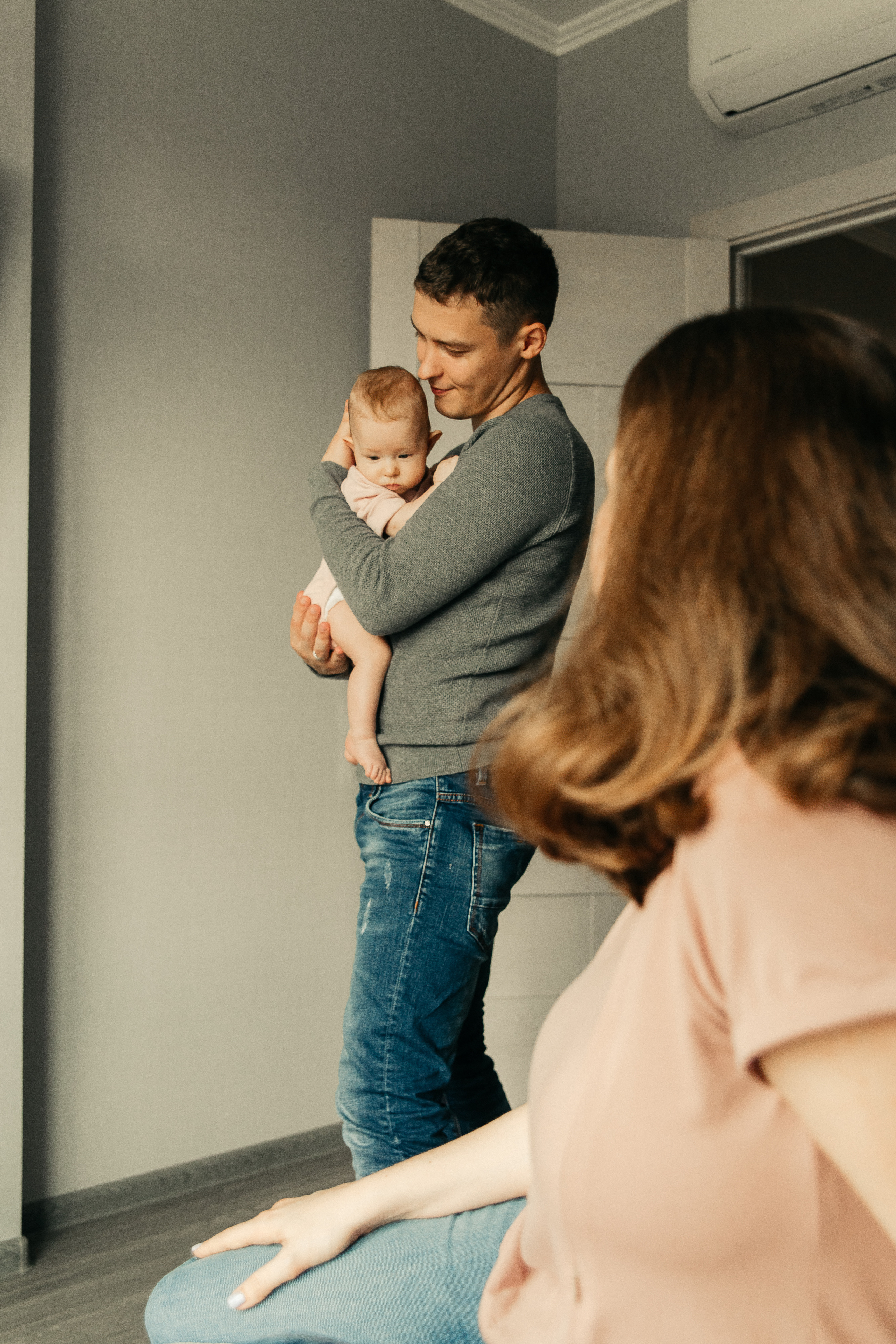 Настя Макс и Алиса. Домашняя уютная фотосессия. Свадебный, семейный и женский фотограф в Москве Аникина Ольга