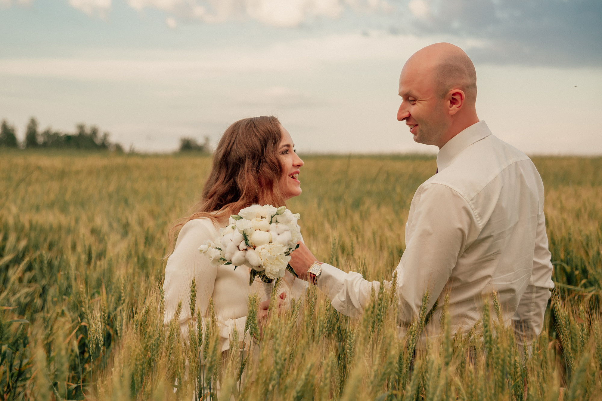 Маша Лёша. Свадьба в поле. Свадебный, семейный и женский фотограф в Москве Аникина Ольга