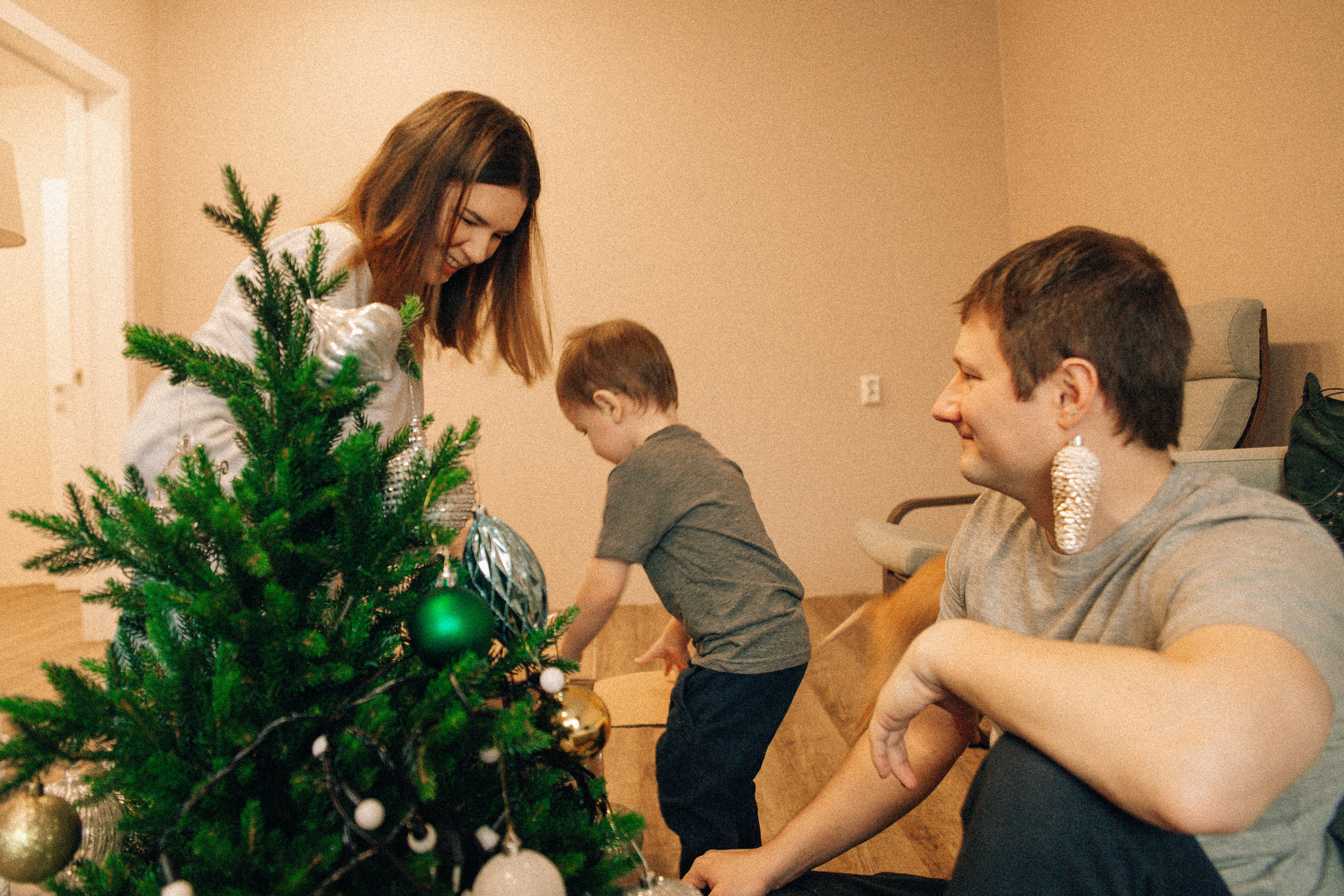 Аня Лёша Ростик и кот Маффин. Домашняя история с пряником и театром теней. Свадебный, семейный и женский фотограф в Москве Аникина Ольга