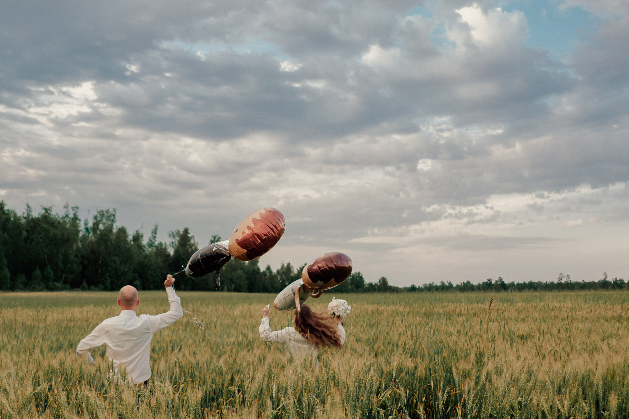 Маша Лёша. Свадьба в поле. Свадебный, семейный и женский фотограф в Москве Аникина Ольга