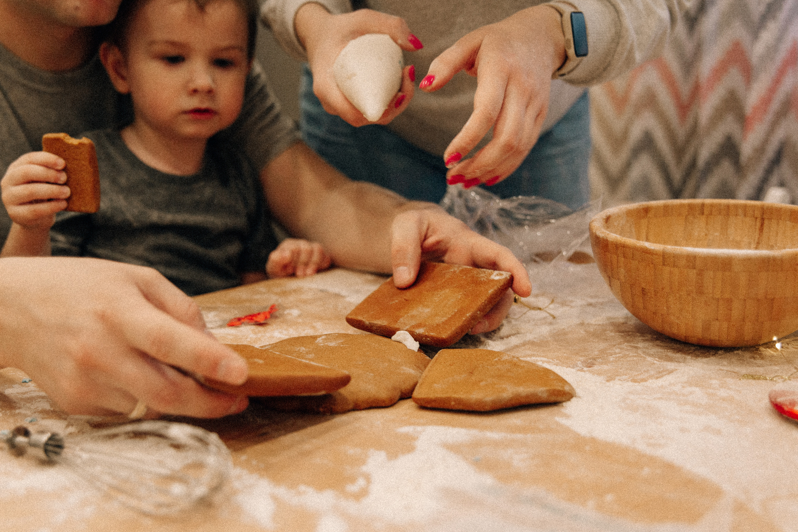 Аня Лёша Ростик и кот Маффин. Домашняя история с пряником и театром теней. Свадебный, семейный и женский фотограф в Москве Аникина Ольга