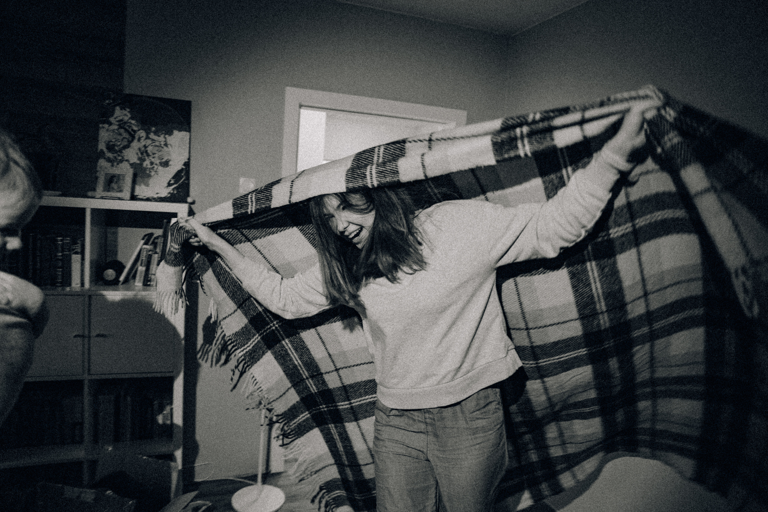 Аня Лёша Ростик и кот Маффин. Домашняя история с пряником и театром теней. Свадебный, семейный и женский фотограф в Москве Аникина Ольга