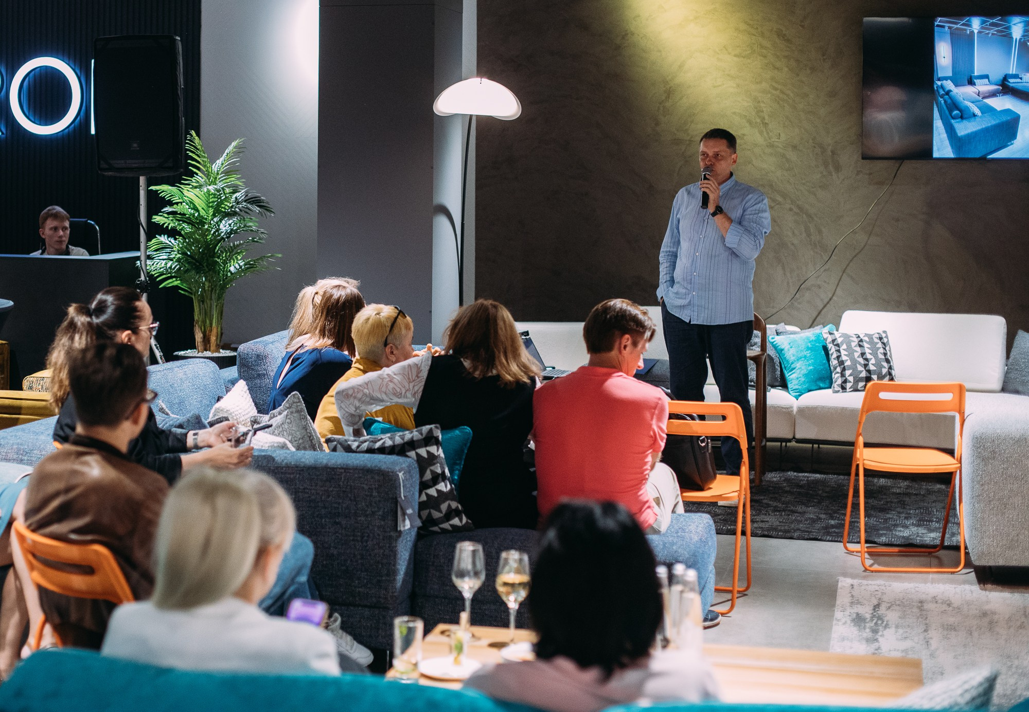 ROIS. AI Креатор