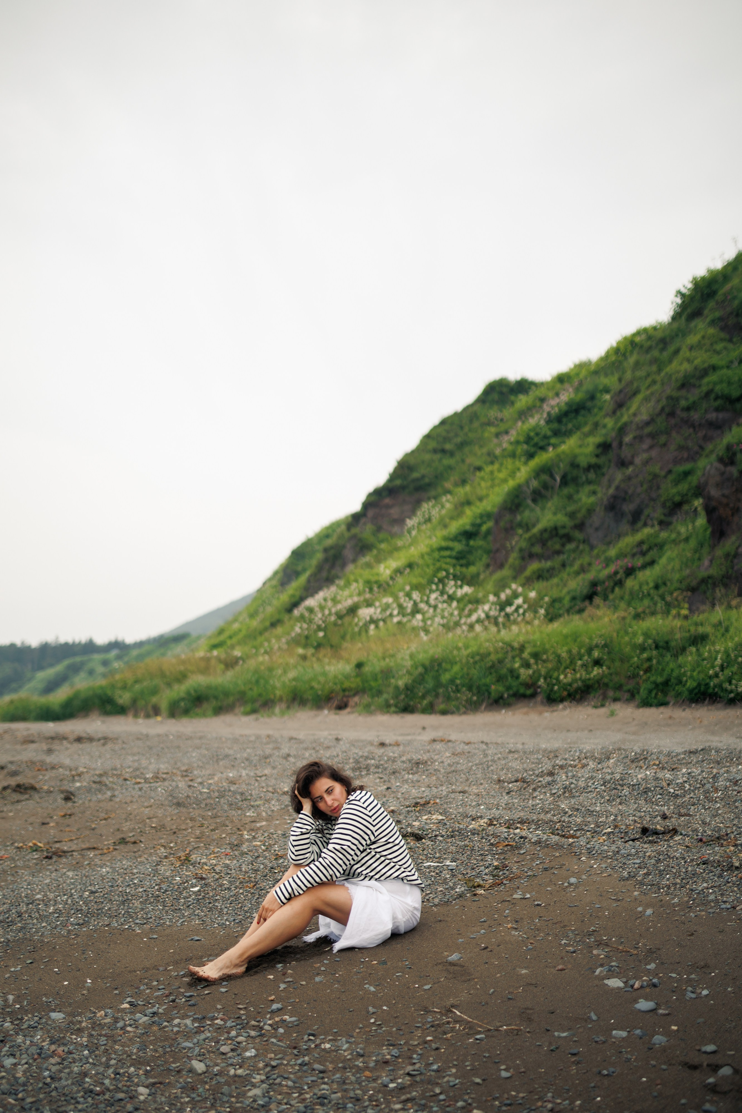 Женская фотосессия на берегу Охотского моря. Сахалин. Фотограф Валерия Горбунова Подольск Бутово Видное Щербинка