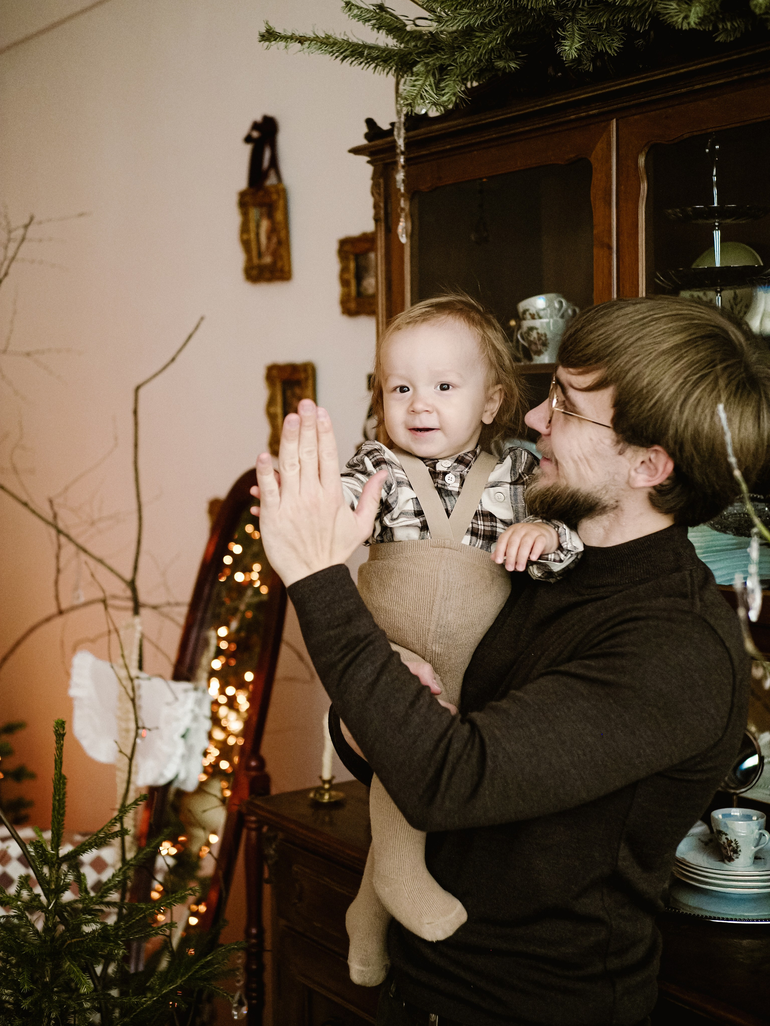 Семейные новогодние кадры стильно 🥰. Фотограф Рязань. Семейный Свадебный фотограф