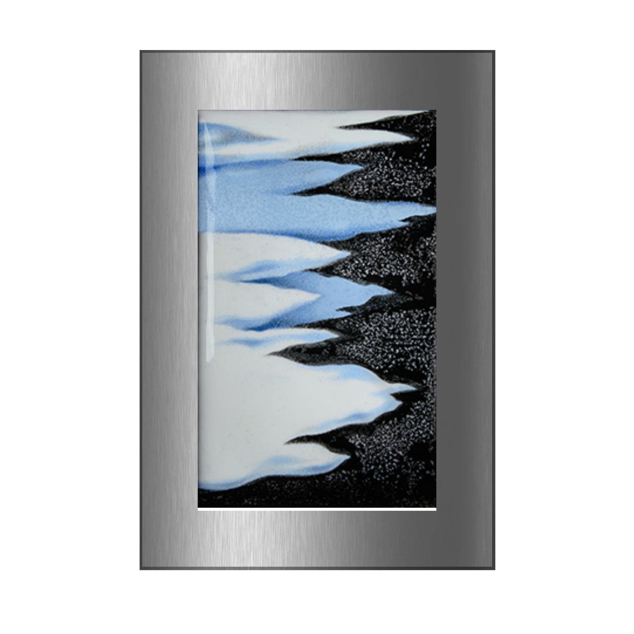 Artist Alexei Maximov. Waves, 2022, painted enamel, titanium