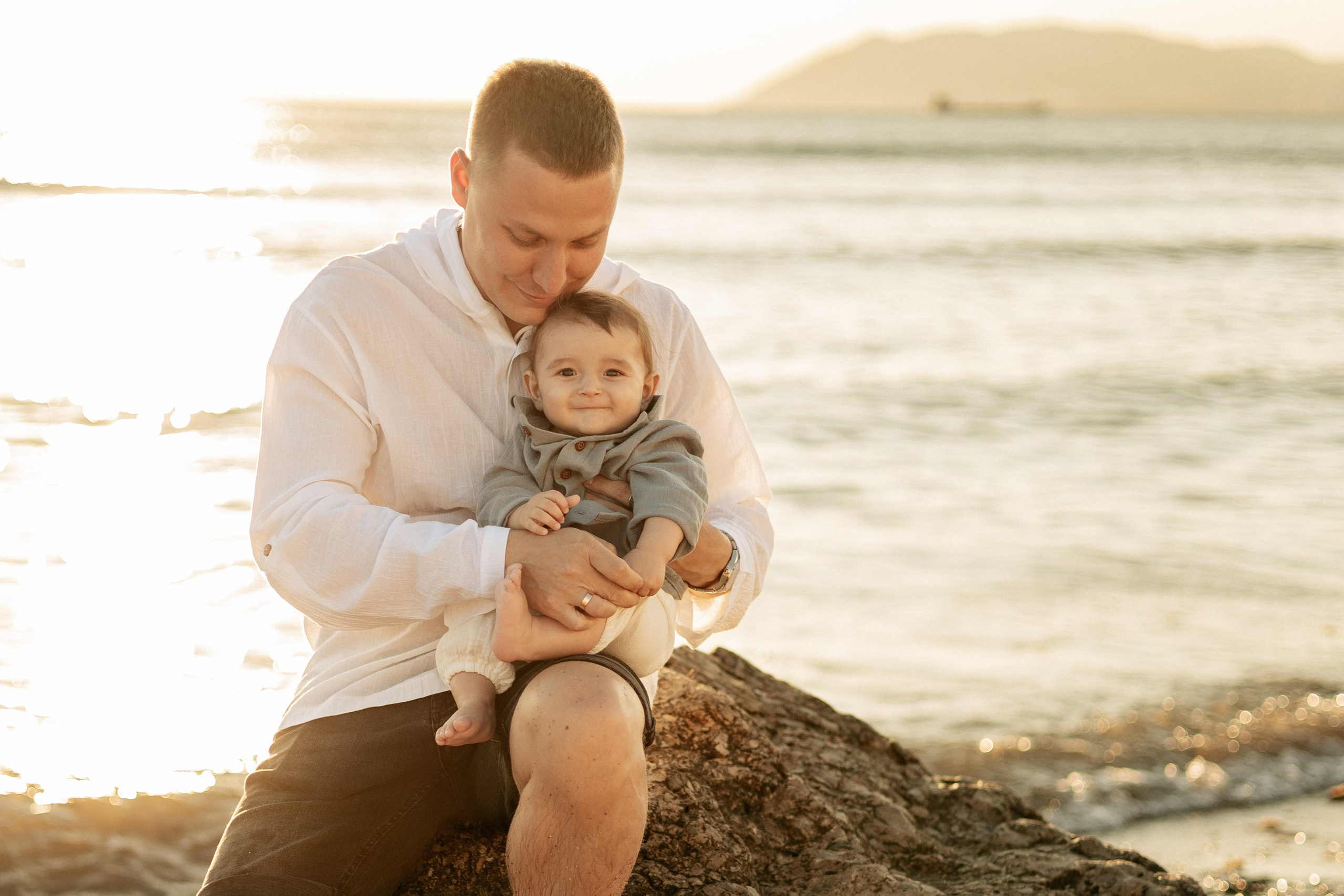 Папа с сыном на семейной съемке в Кабардинке