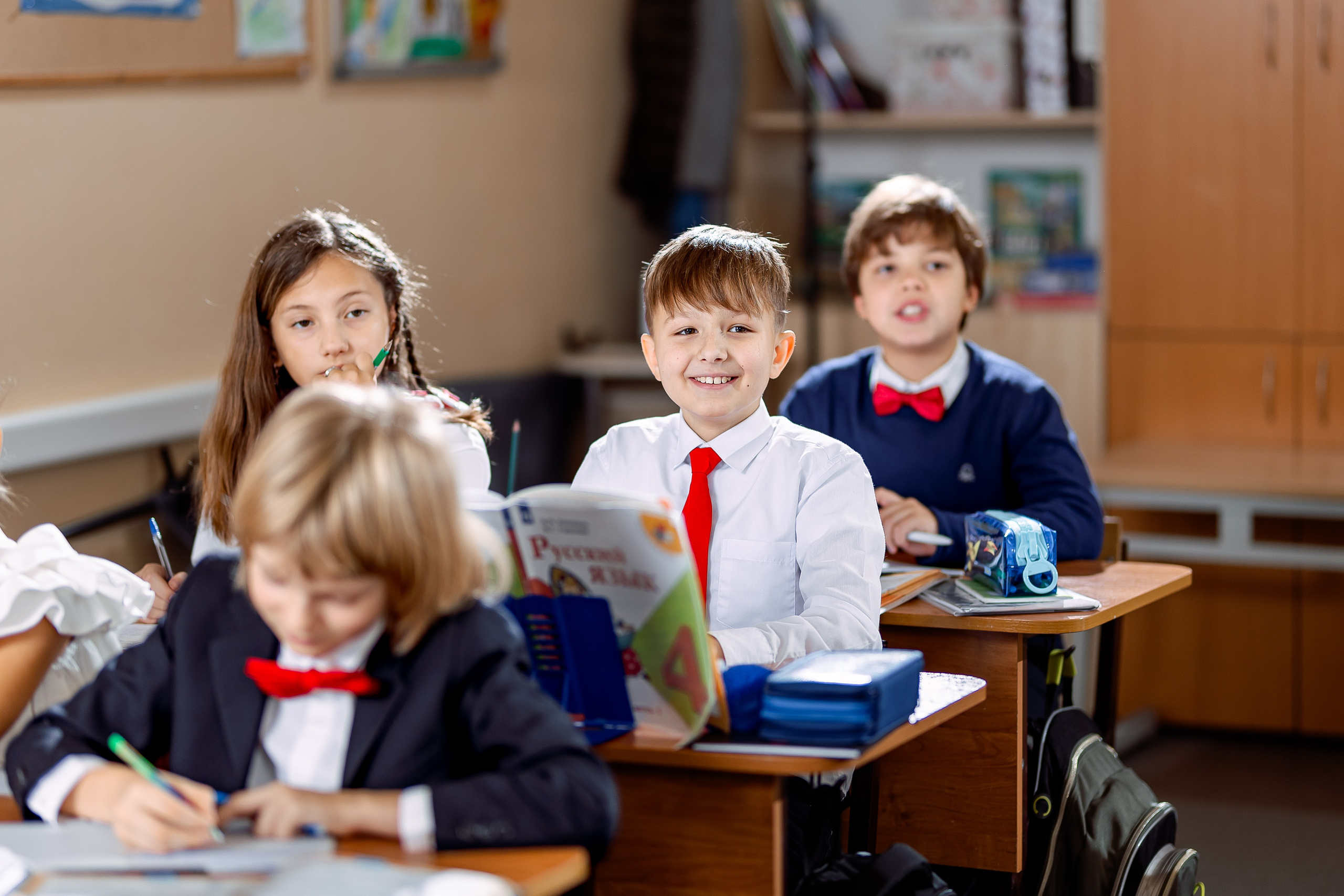 Репортаж на уроках. Семейный и детский фотограф Комина Елена, Власиха, Одинцово