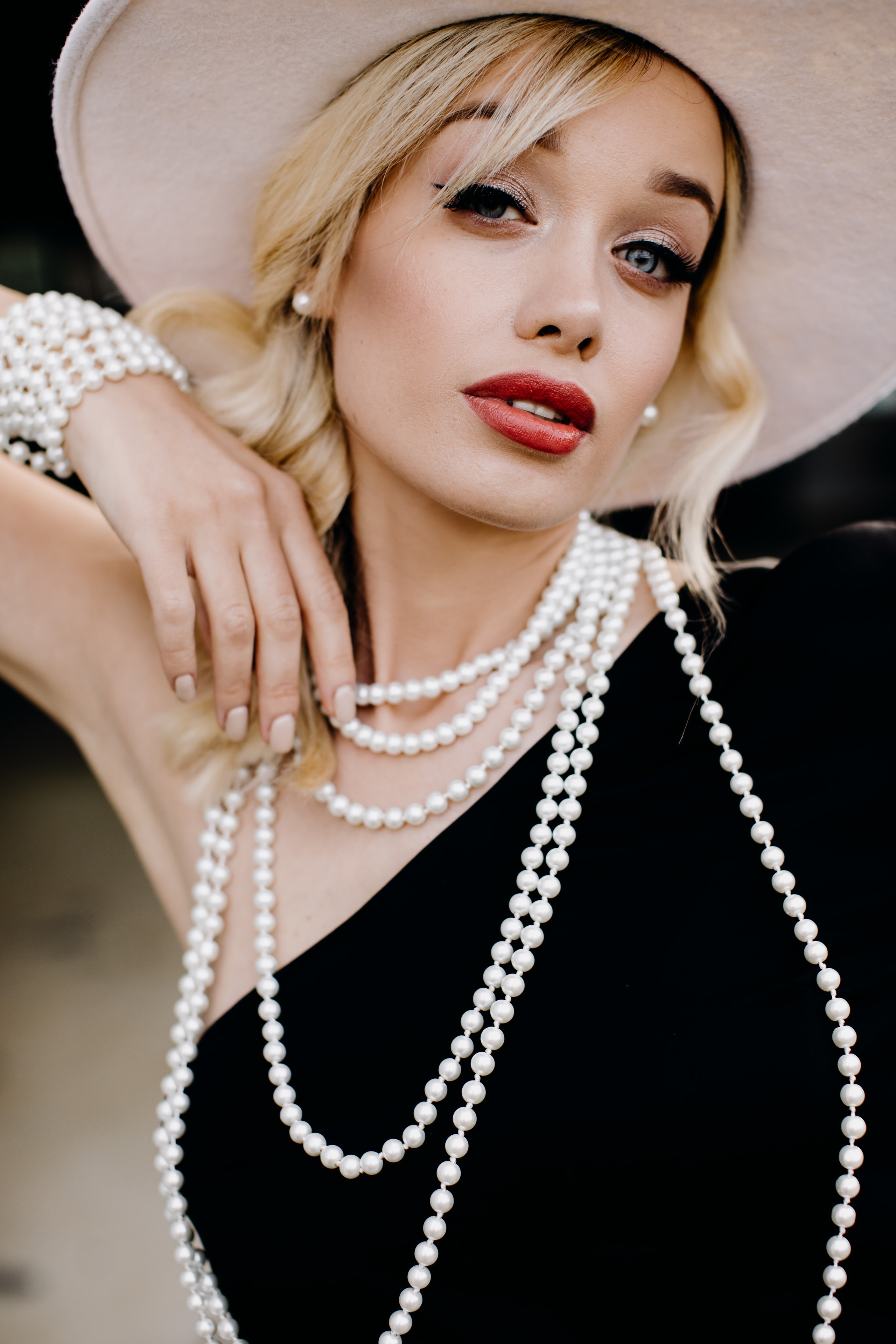 Съемка на аэродроме с самолетом. Фотограф в Москве Ольга Сатони