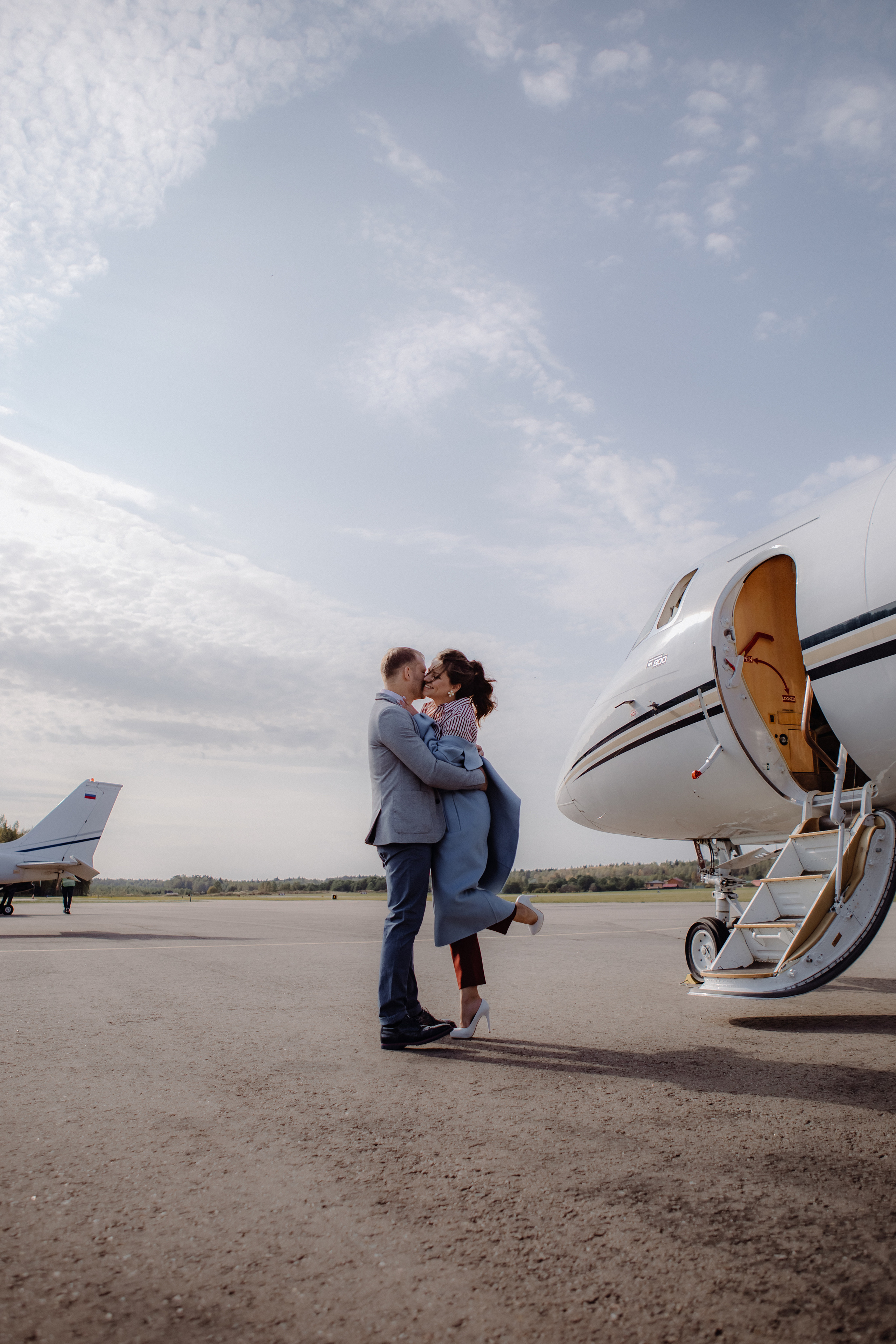 Лавстори на аэродроме. Фотограф в Москве Ольга Сатони