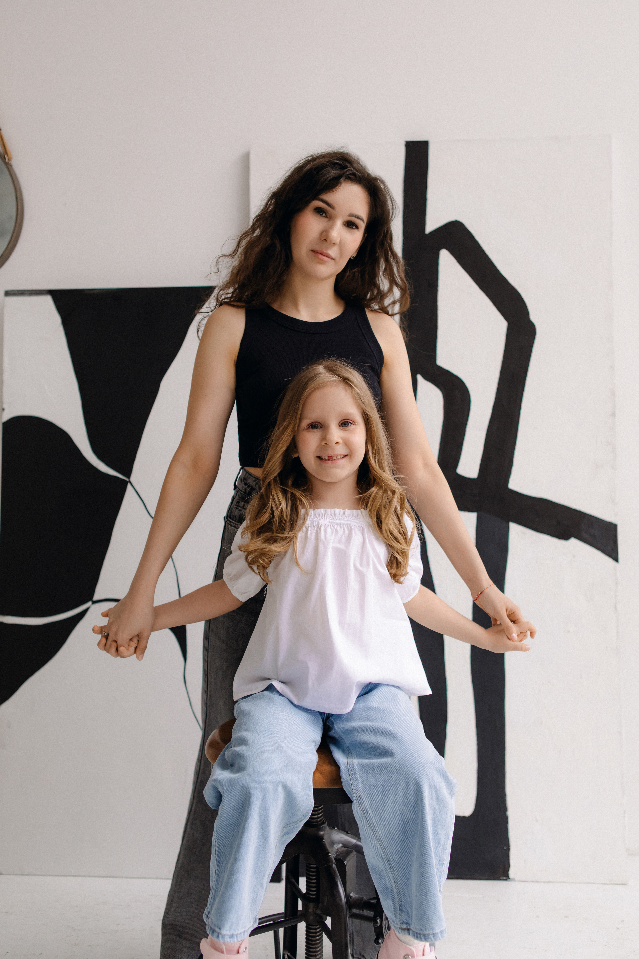 Семейная фотосессия мамы и дочки