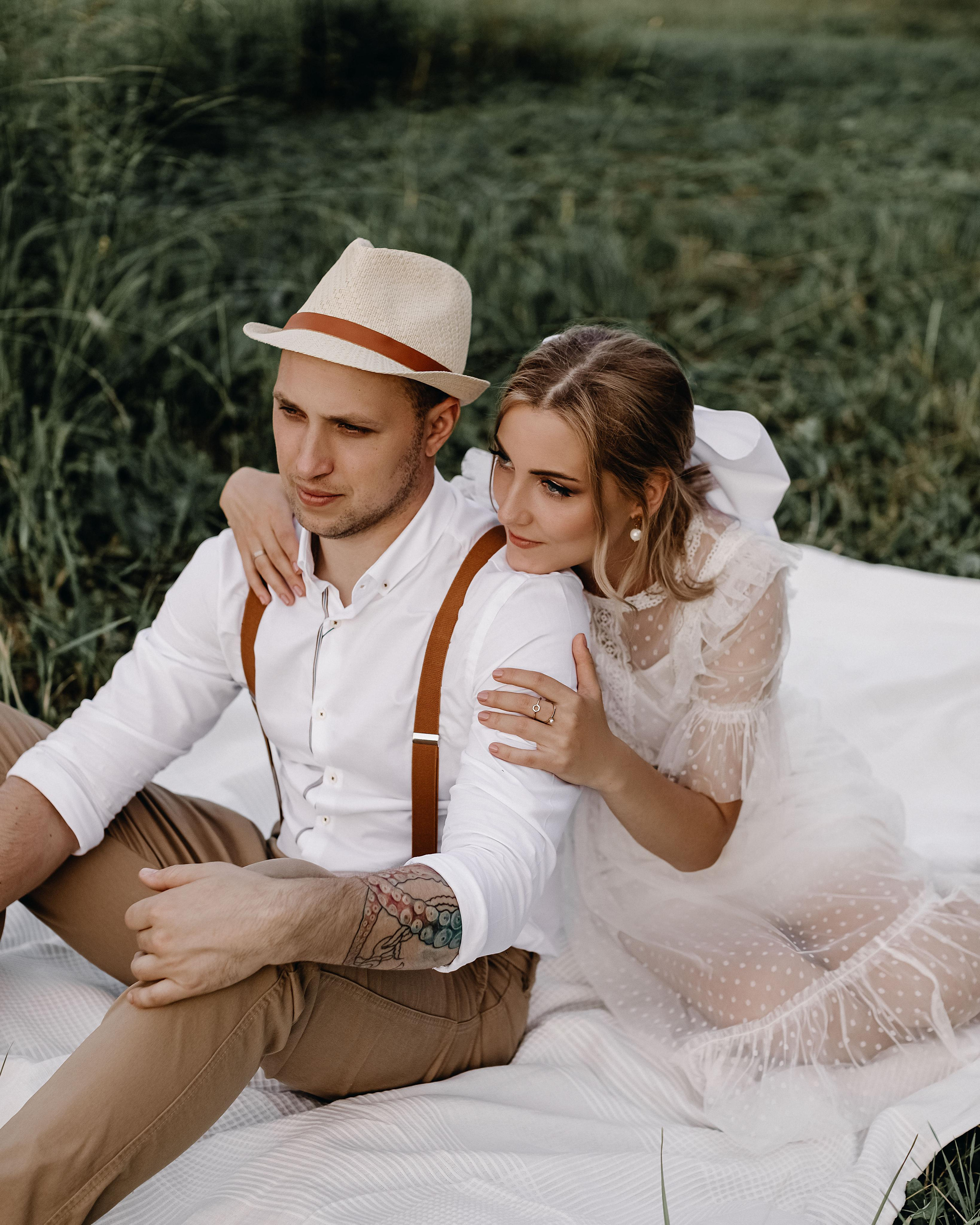 Лавстори в поле. Фотограф в Москве Ольга Сатони