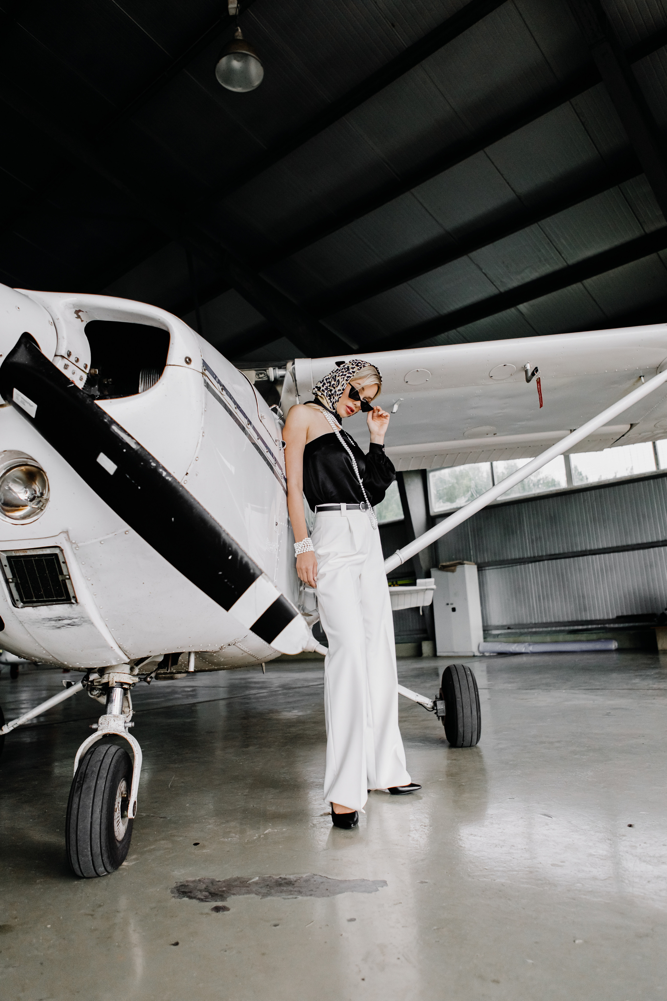 Съемка на аэродроме с самолетом. Фотограф в Москве Ольга Сатони