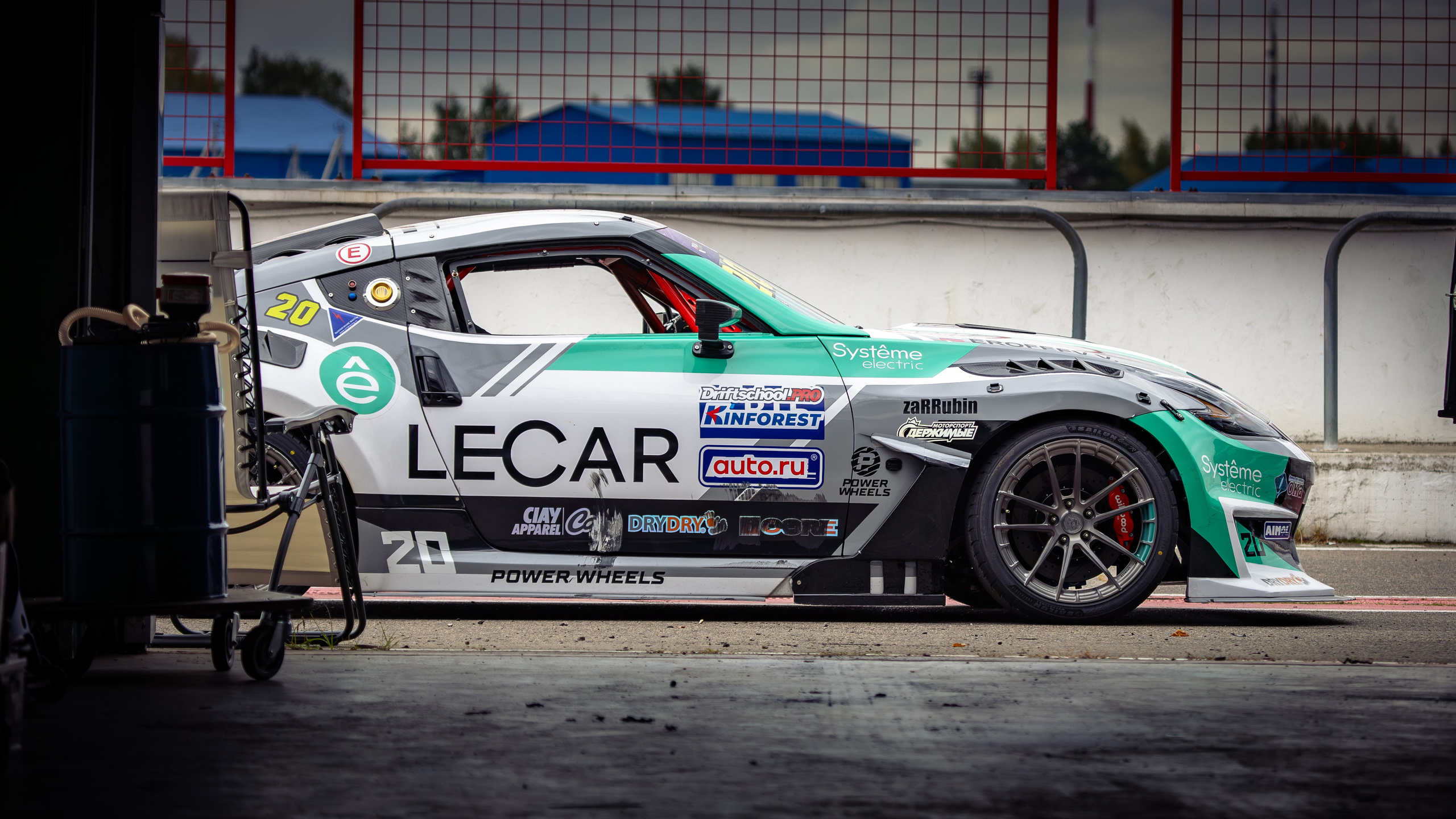 ADM Drift Contest. Rusty Photographer