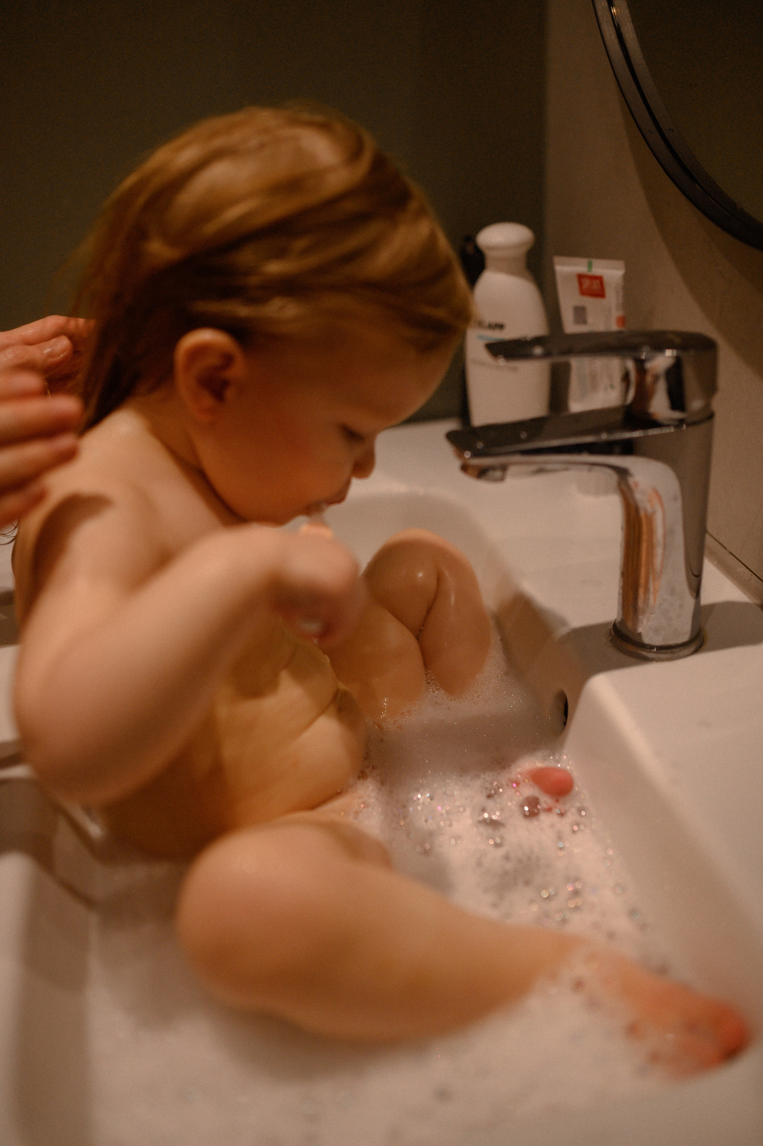 Даша и Варя дома. Семейный и свадебный lifestyle-фотограф в Москве Мария Петрова