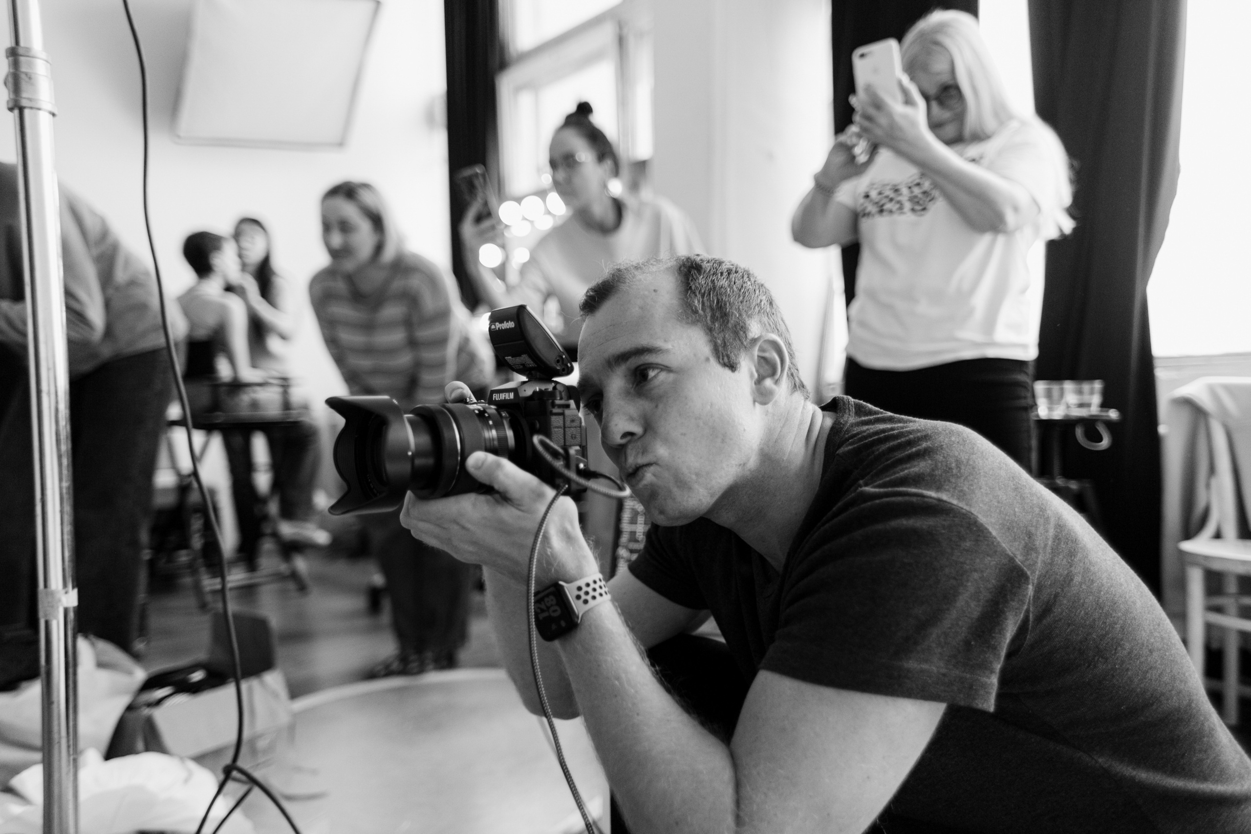 Благотворительная выставка в помощь бездомным животным. Фотограф Алексей Янбаев