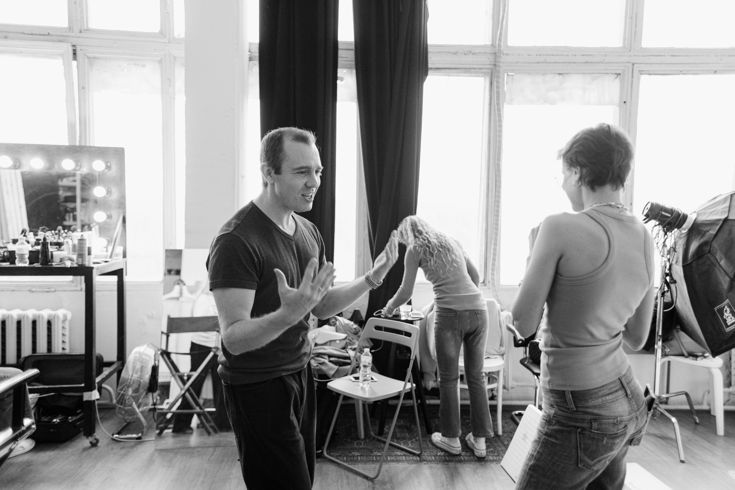 Благотворительная выставка в помощь бездомным животным. Фотограф Алексей Янбаев