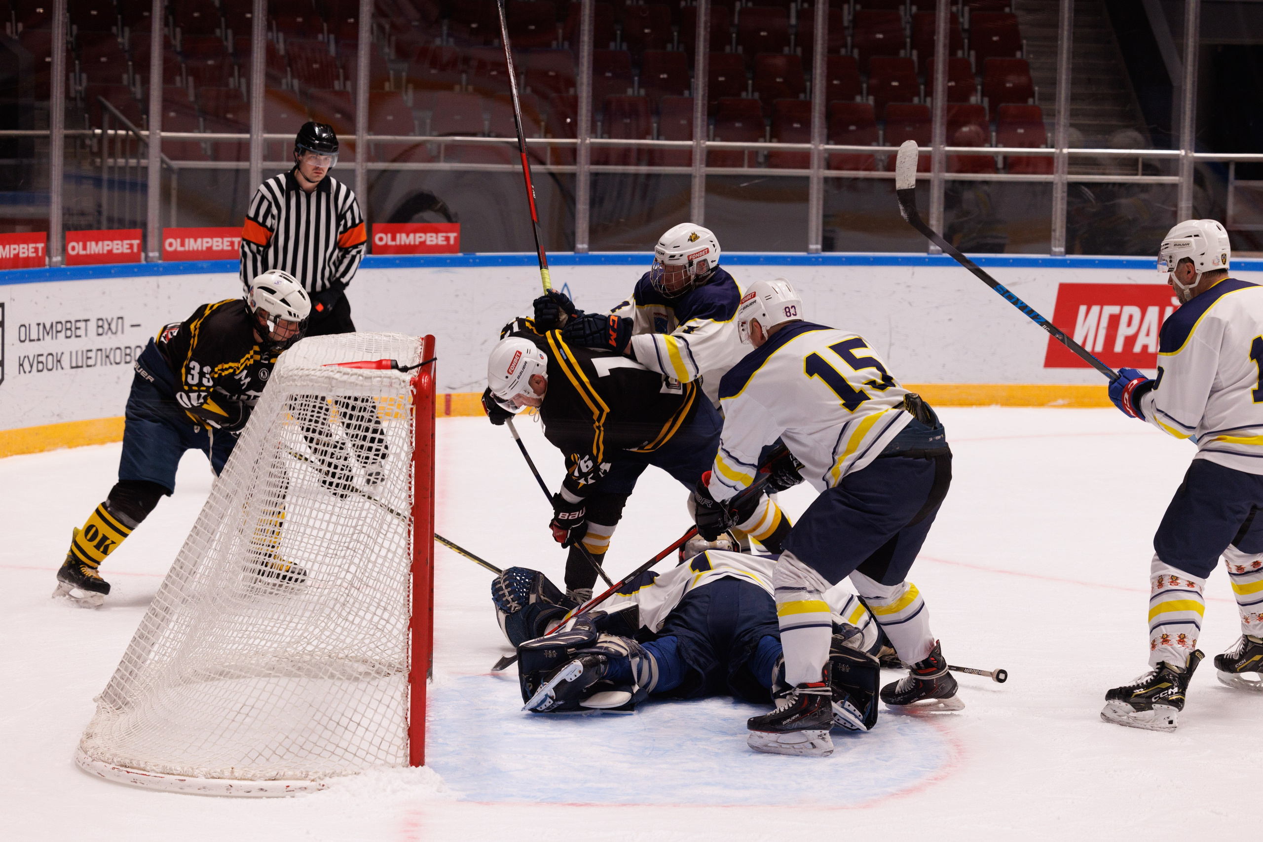 НХЛ (40+) Ижорец — Бульдозер 4-6. Фотограф Александр Заломаев