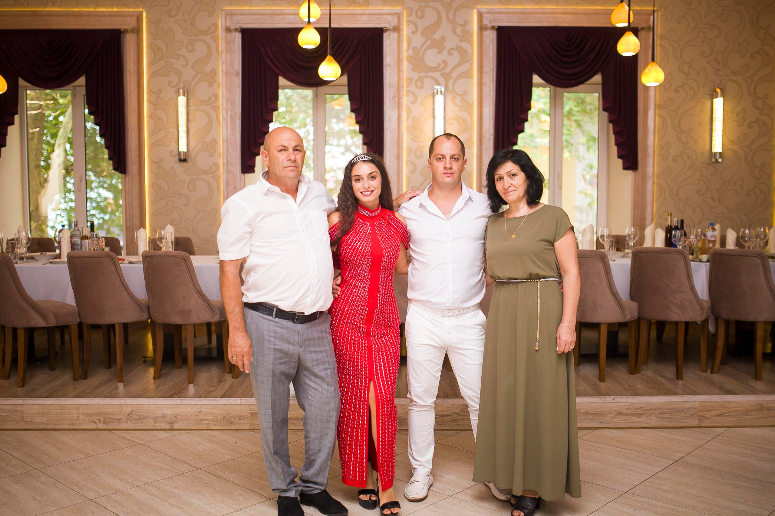 Помолвка 8.08.2021. Дизайн интерьера Керчь, дизайнер интерьера Еремина Мария Керчь, Симфер