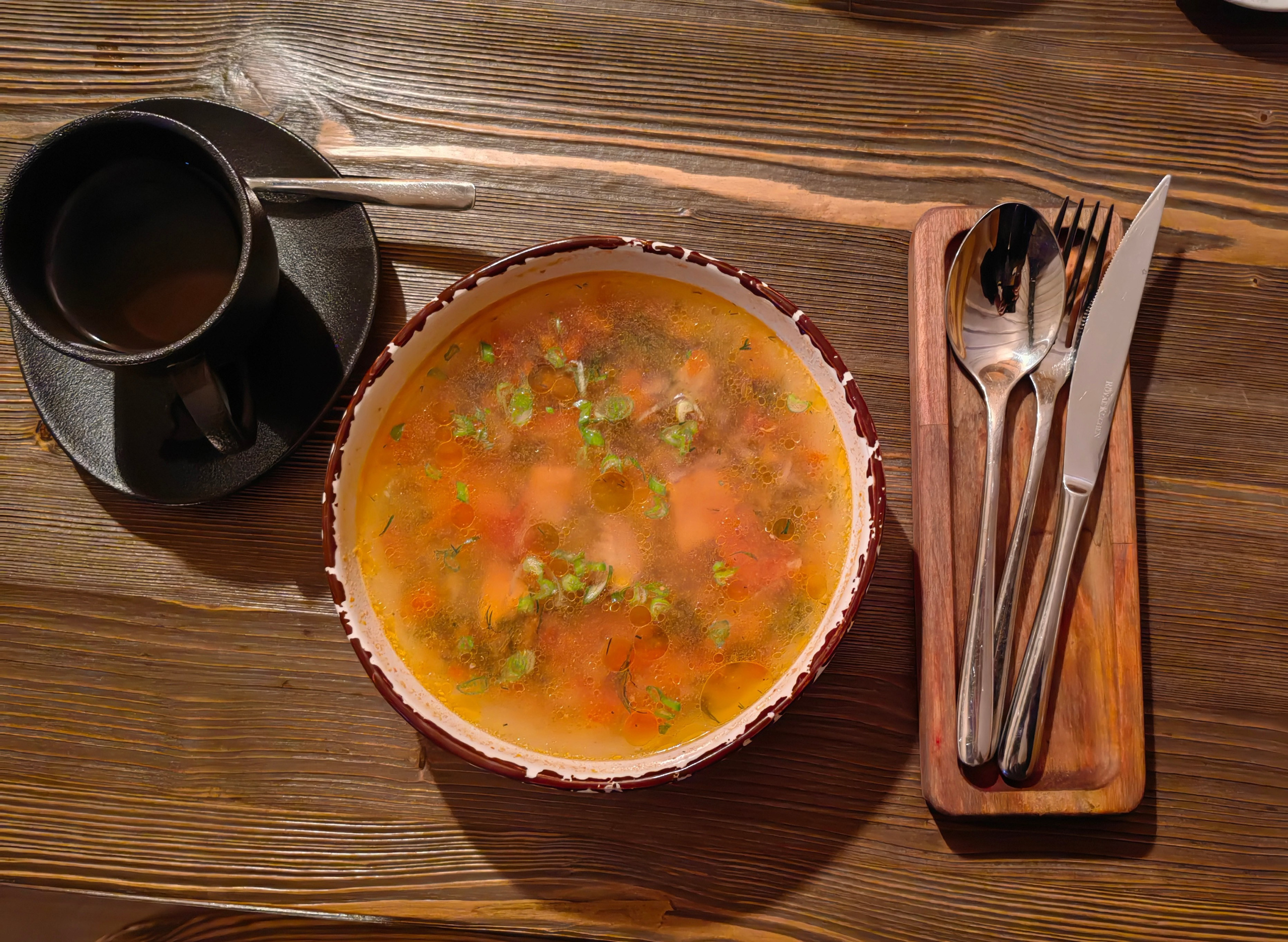 экскурсии Енисейск Красноярск аренда микроавтобуса трансфер индивидуальный тур фото набережная дегустация сибирской кухни интересные места что посмотреть куда сходить что посетить достопримечательности в Енисейске  храм церковь монастырь фототур  цена заказать экскурсию программа маршрут смотровые площадки видовые красивые места путешествие туристический маршрут 