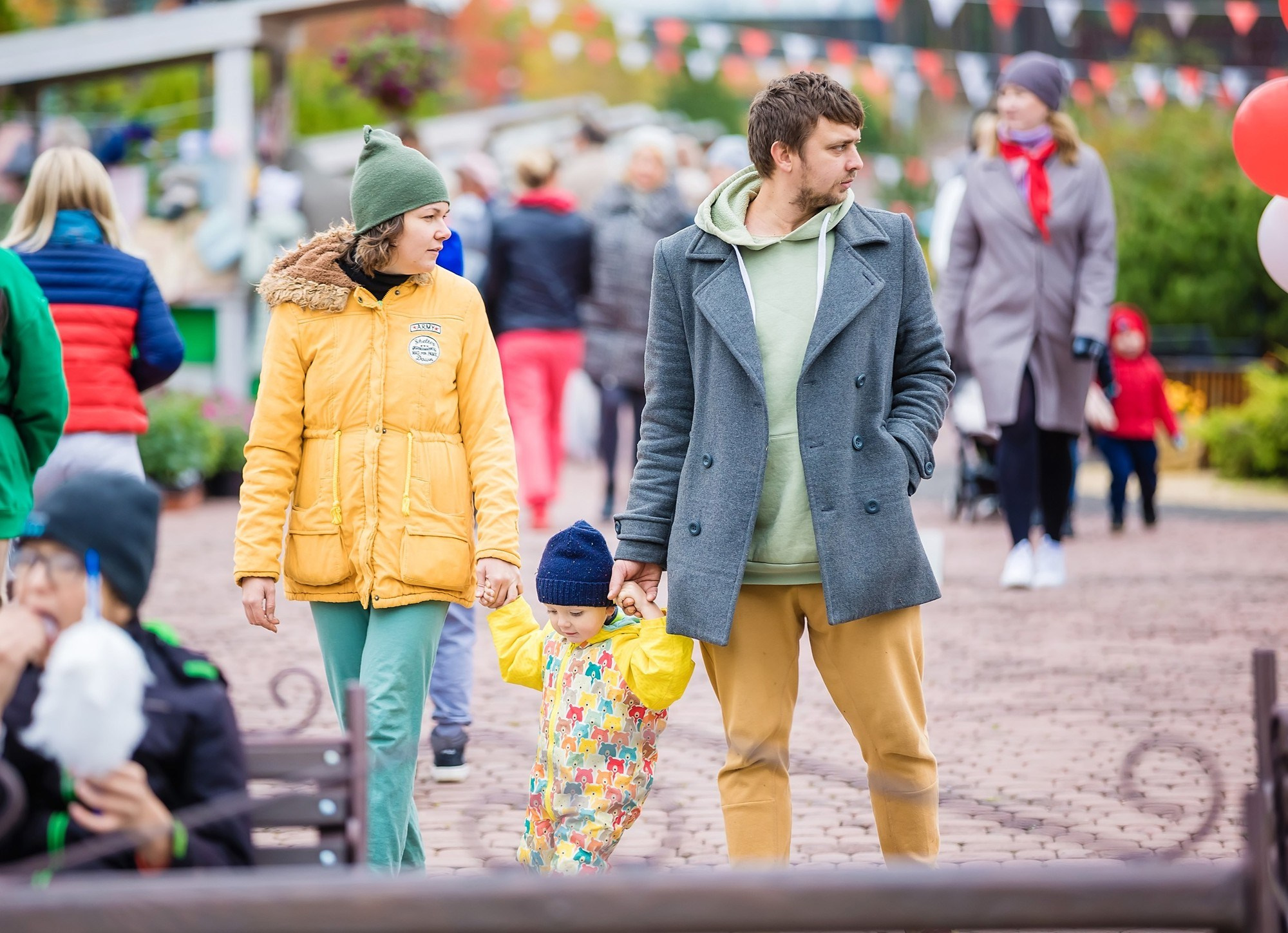 Праздник Осень в Микрорайоне удачный Красноярск