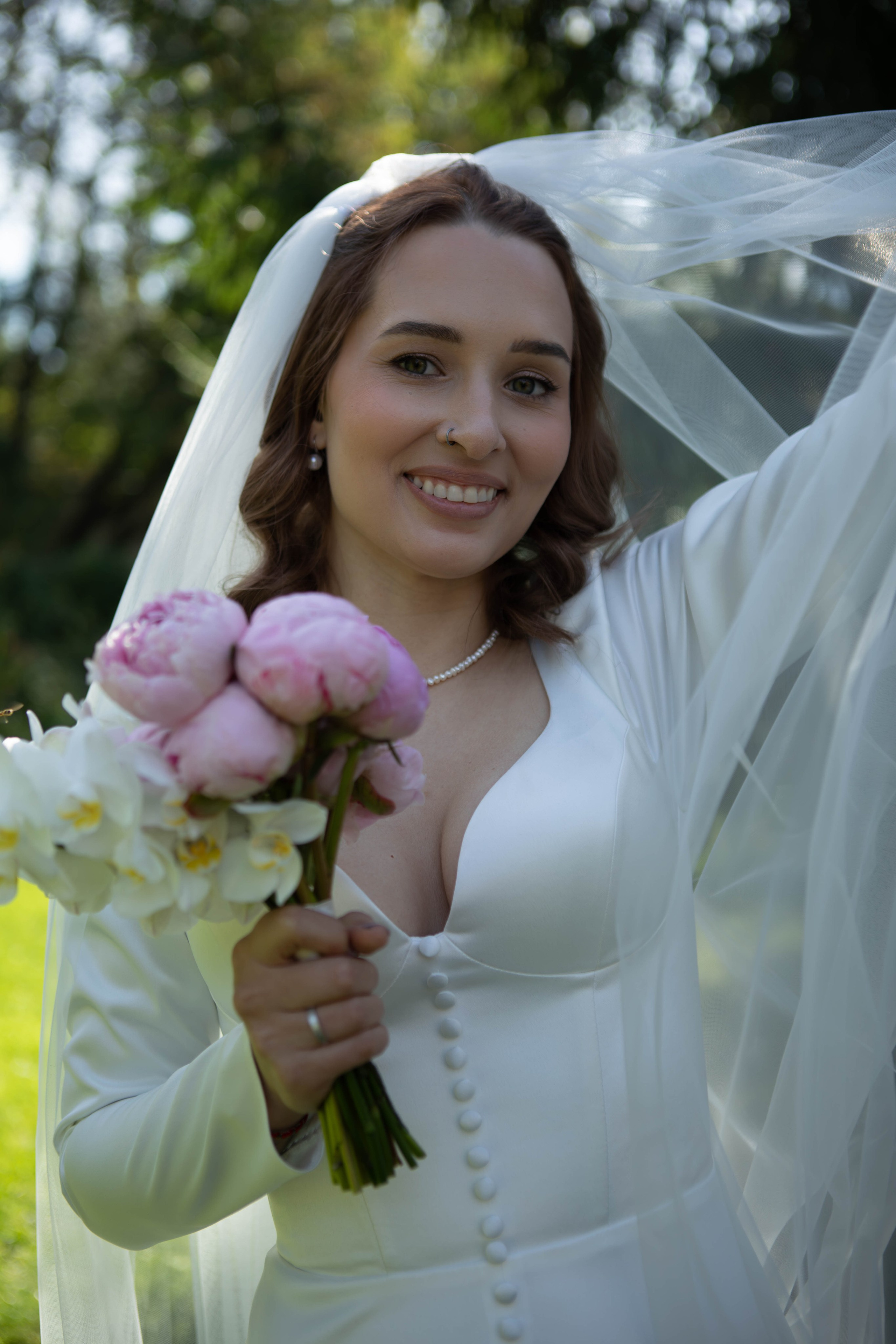 Две локации-одна любовь. Ротонда и высотка. Свадебный и семейный фотограф в Москве