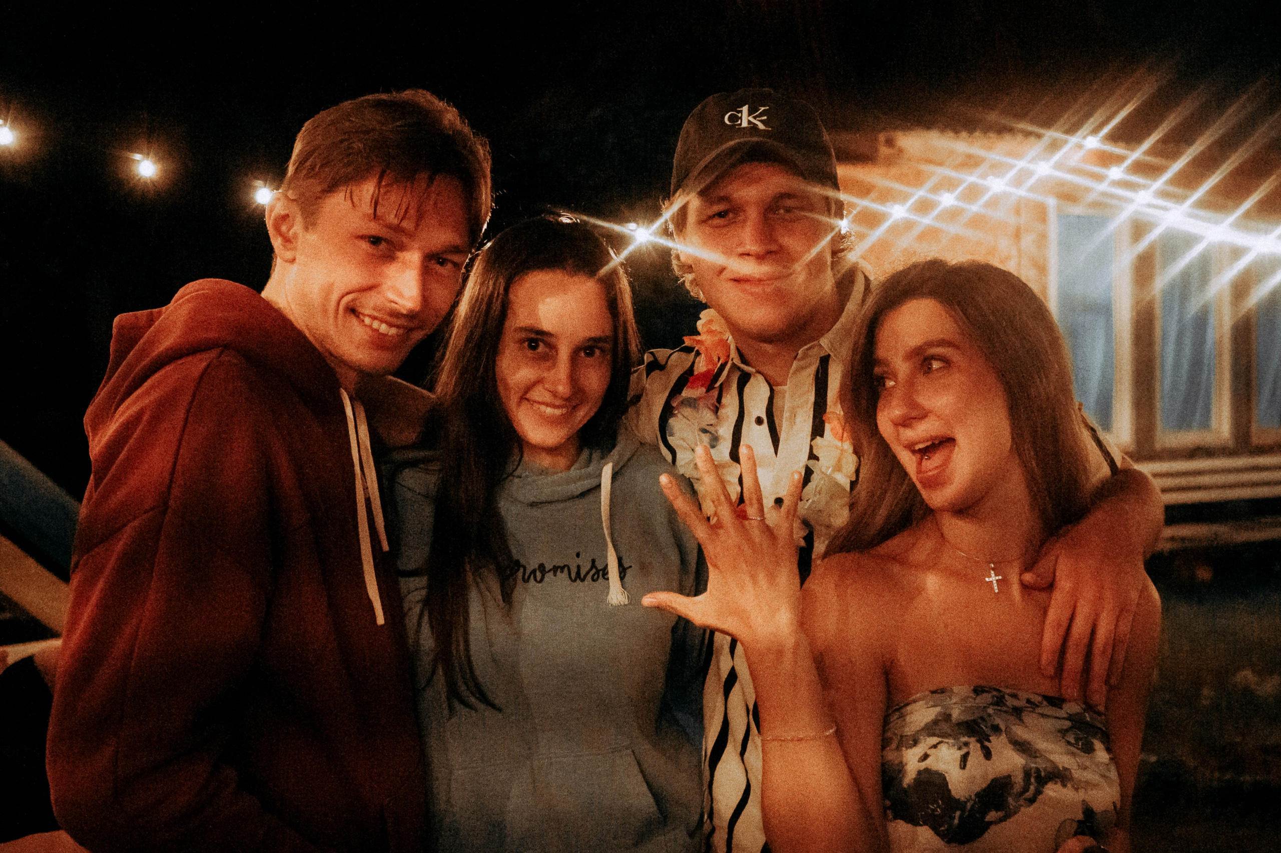 Гавайская вечеринка. Кир Анисин. Режиссер & фотограф