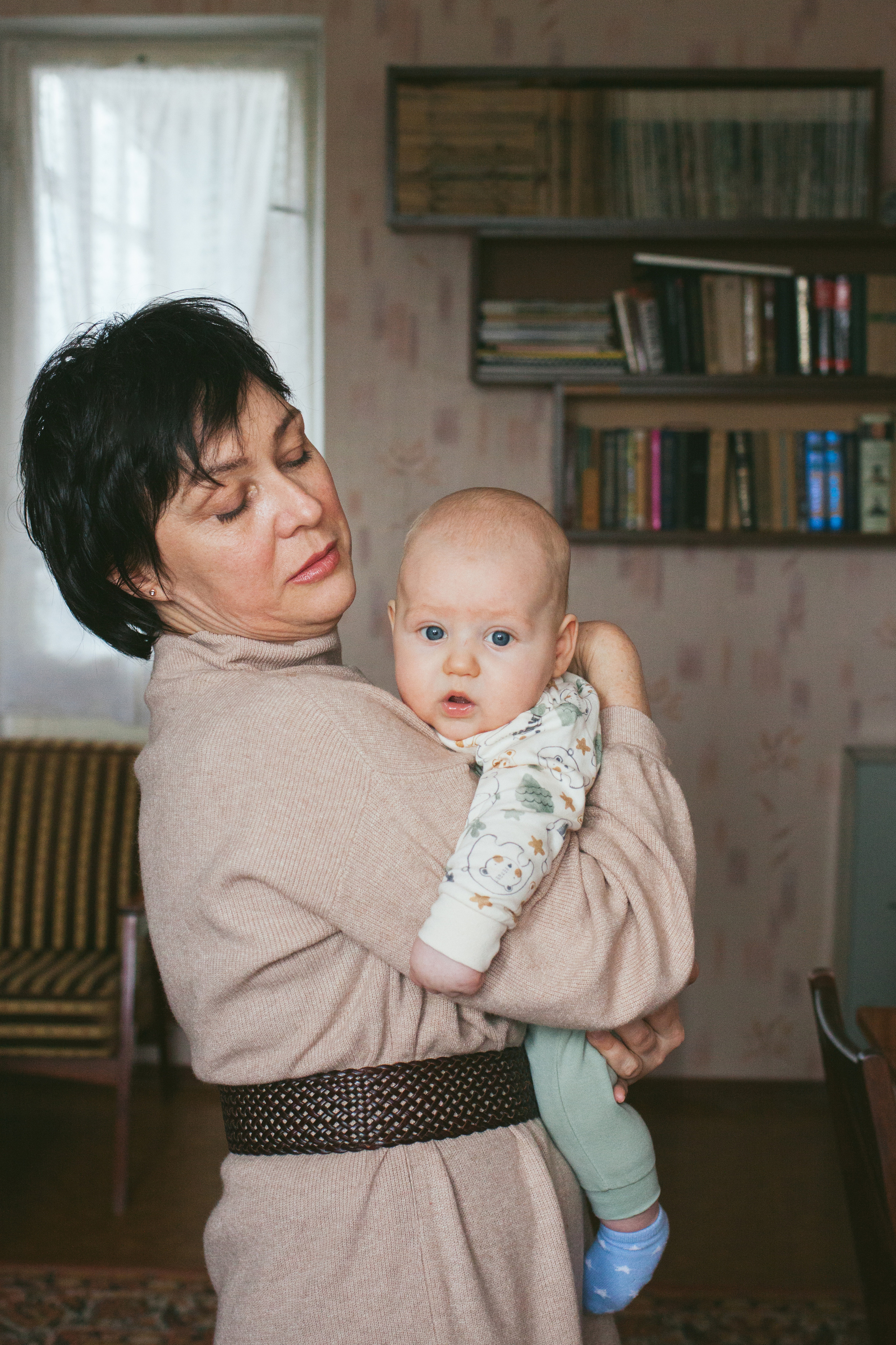 Семейная фотосессия с прадедушкой, бабушкой и родителями. Психолог Онлайн и в Симферополе Елена Федорина