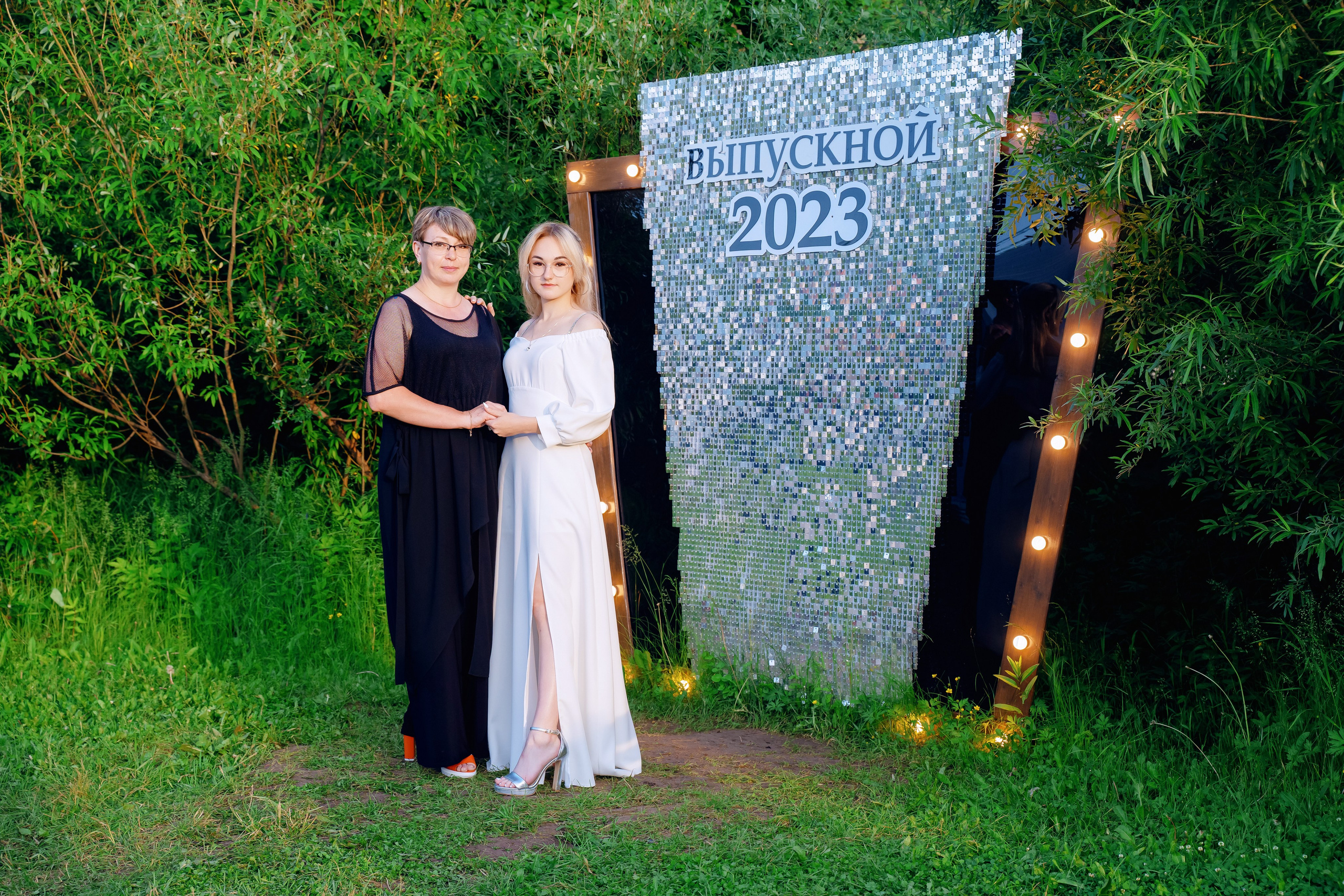 Выпускной 11 класс. Фотограф Ким Наталья в Красноярске