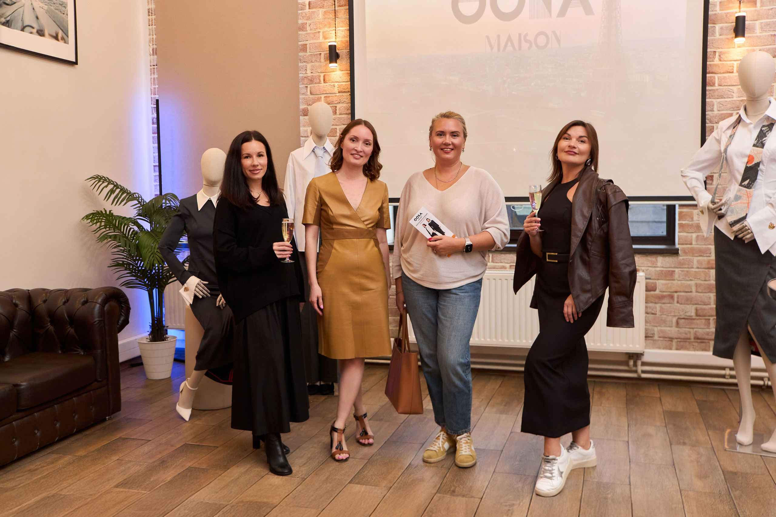 Презентация бренда одежды Oona Maison. Brand и контент фотограф