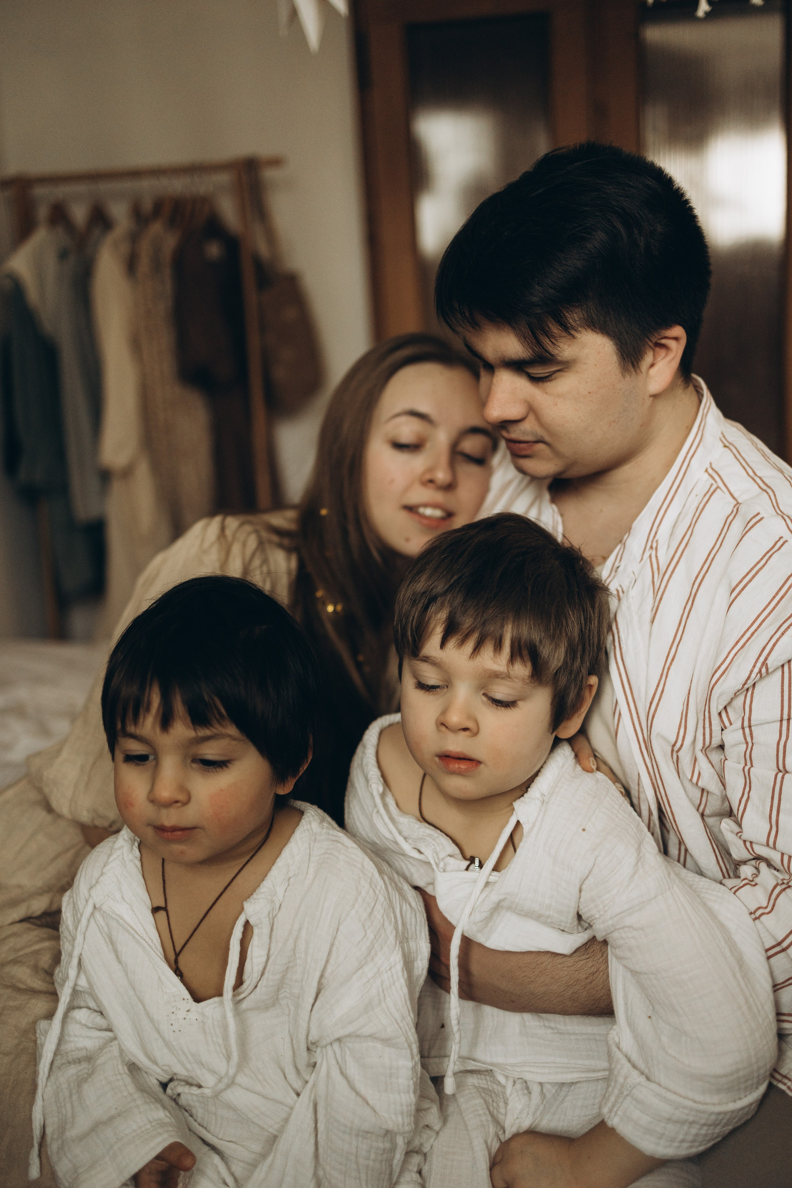 Оля, Саша, Елисей и Демид. Семейный фотограф в Москве Виктория Ястребинская