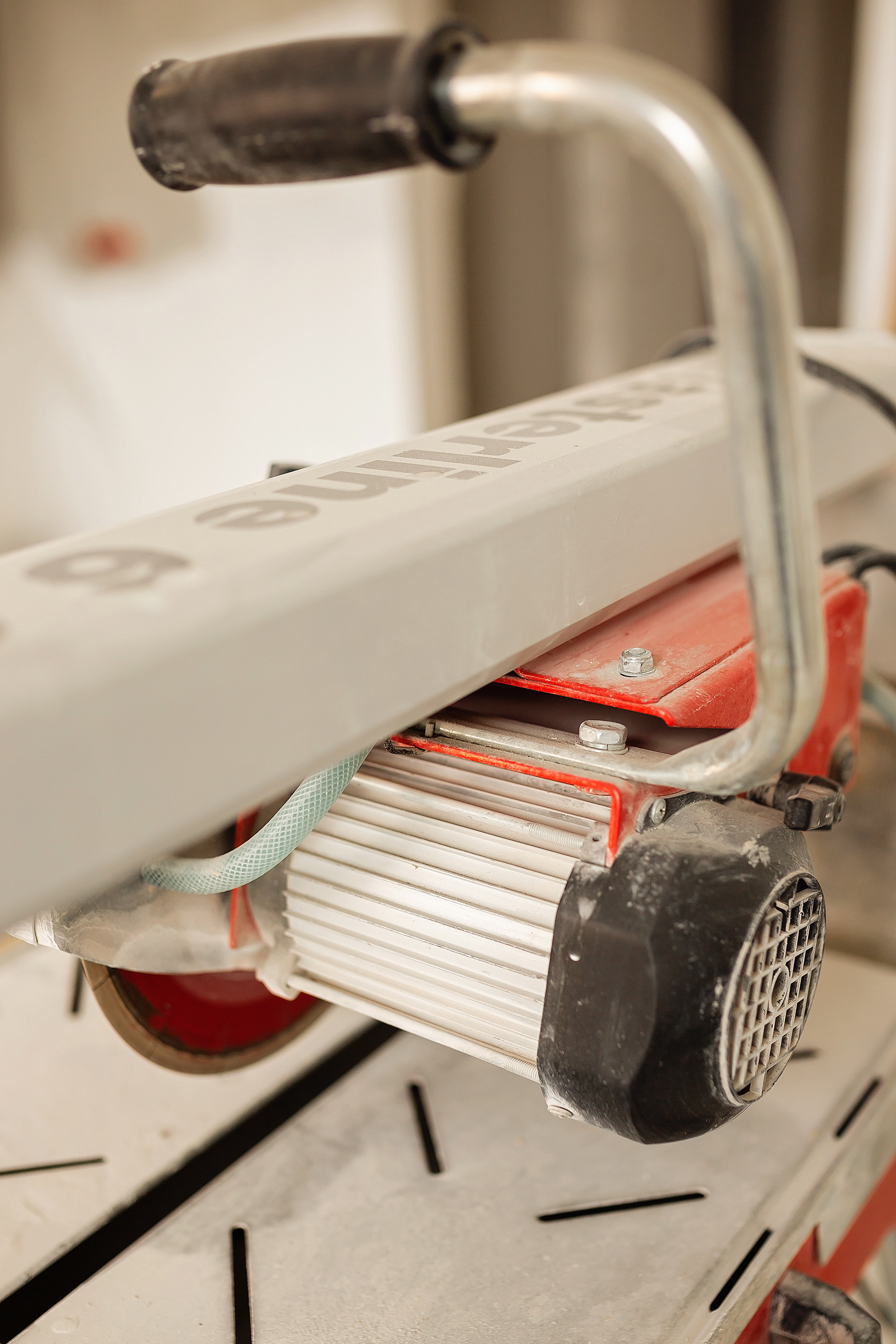 Андрей и Михаил, ремонты и строительство. Фотограф в Москве Ксения Мокрушина | Brand & Women photographer