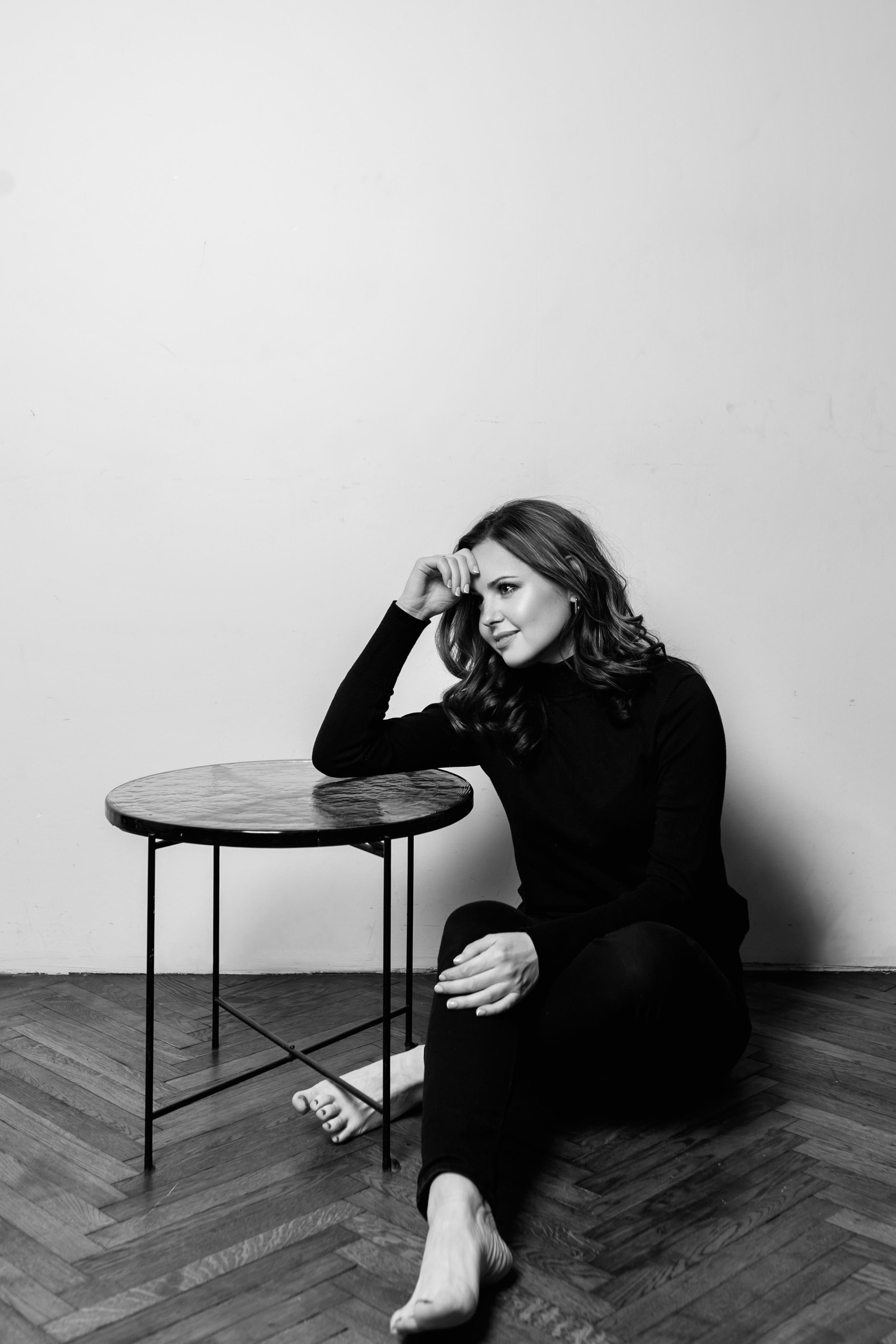 Оля, чб. Фотограф в Москве Ксения Мокрушина | Brand & Women photographer