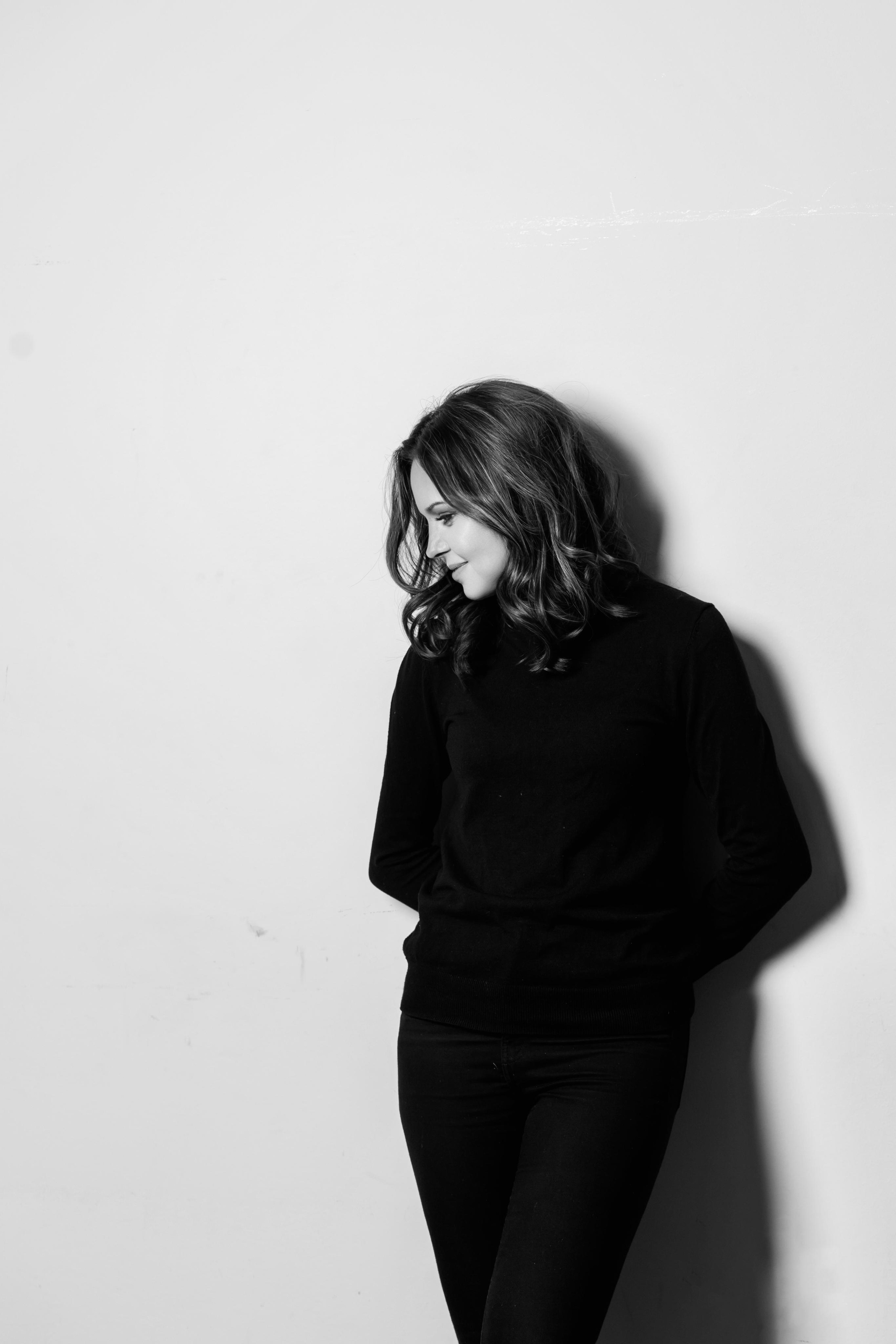 Оля, чб. Фотограф в Москве Ксения Мокрушина | Brand & Women photographer