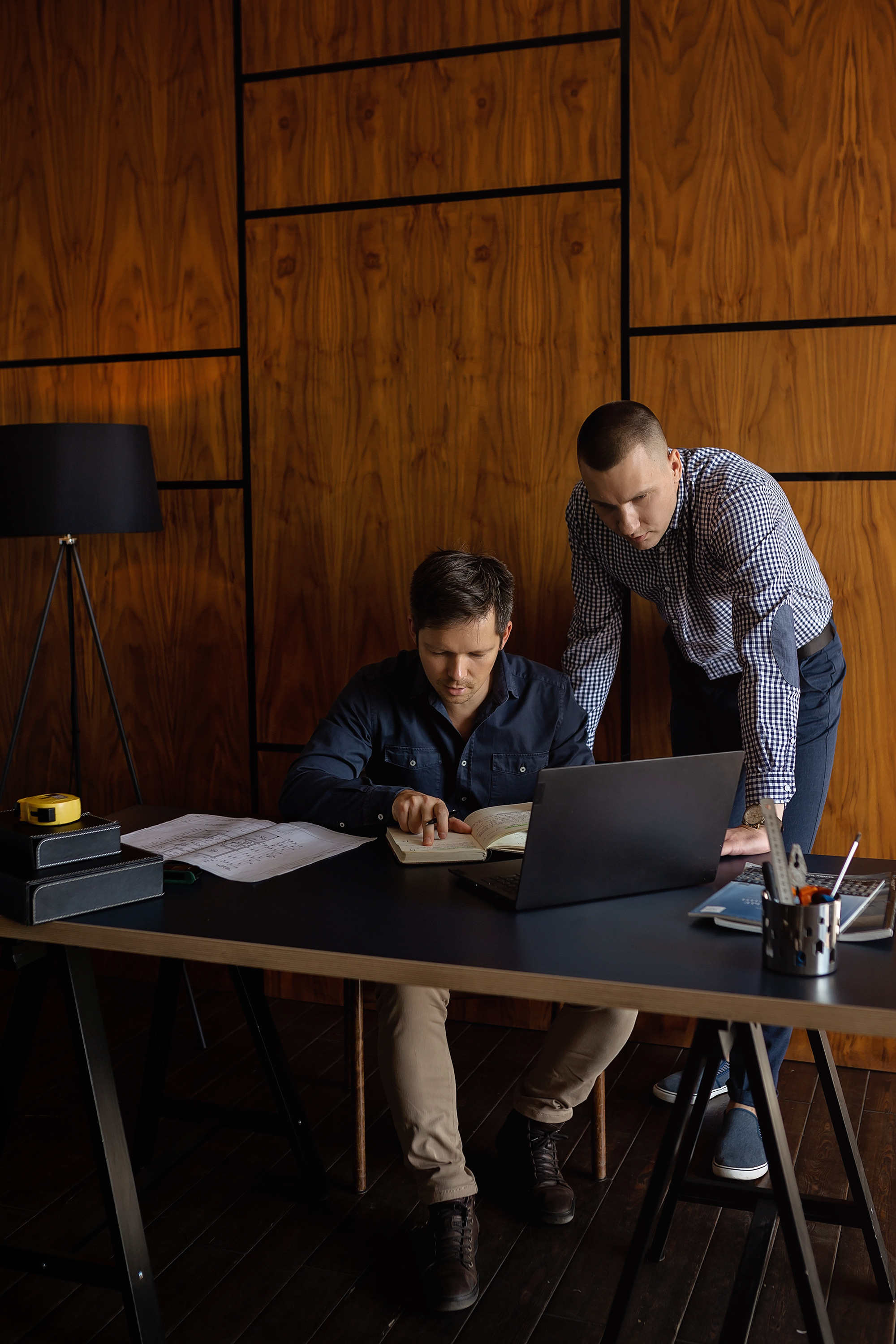 Андрей и Михаил, ремонты и строительство. Фотограф в Москве Ксения Мокрушина | Brand & Women photographer