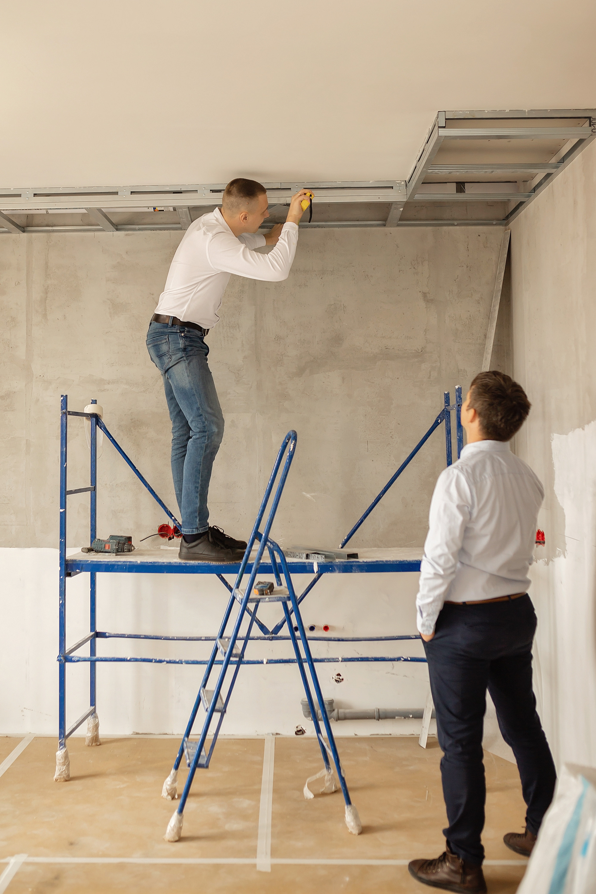 Андрей и Михаил, ремонты и строительство. Фотограф в Москве Ксения Мокрушина | Brand & Women photographer