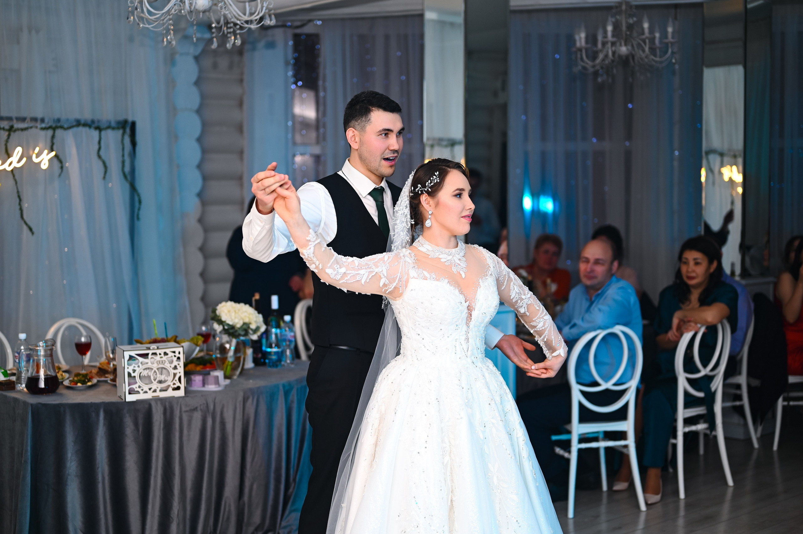 Идрис и Алсу. Студия детской и семейной фотографии «Время улыбаться»