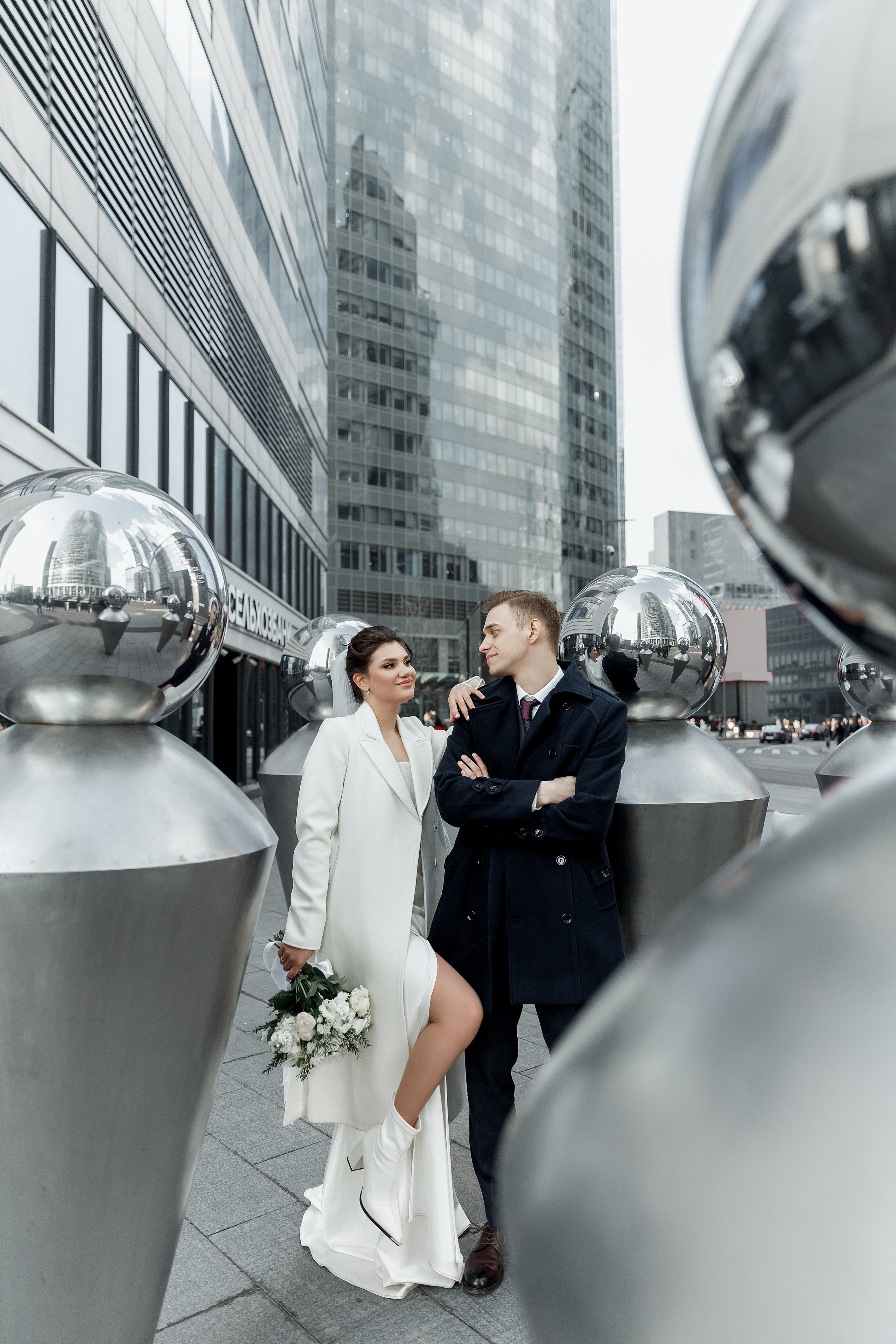 Паша&Настя (роспись Москва-сити Birds). Фотограф в Москве Юлия Хамзина