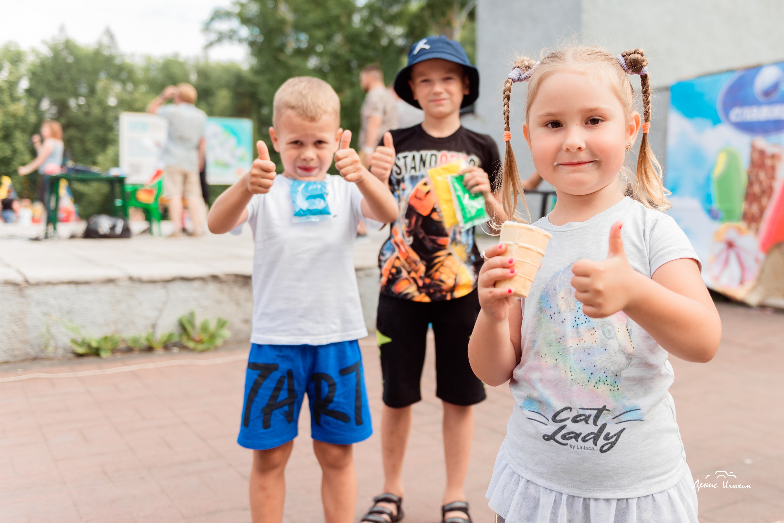 Краски Холи в Комсомольском Парке 2023. Детский фотограф, семейный фотограф и репортажи в Кемерово