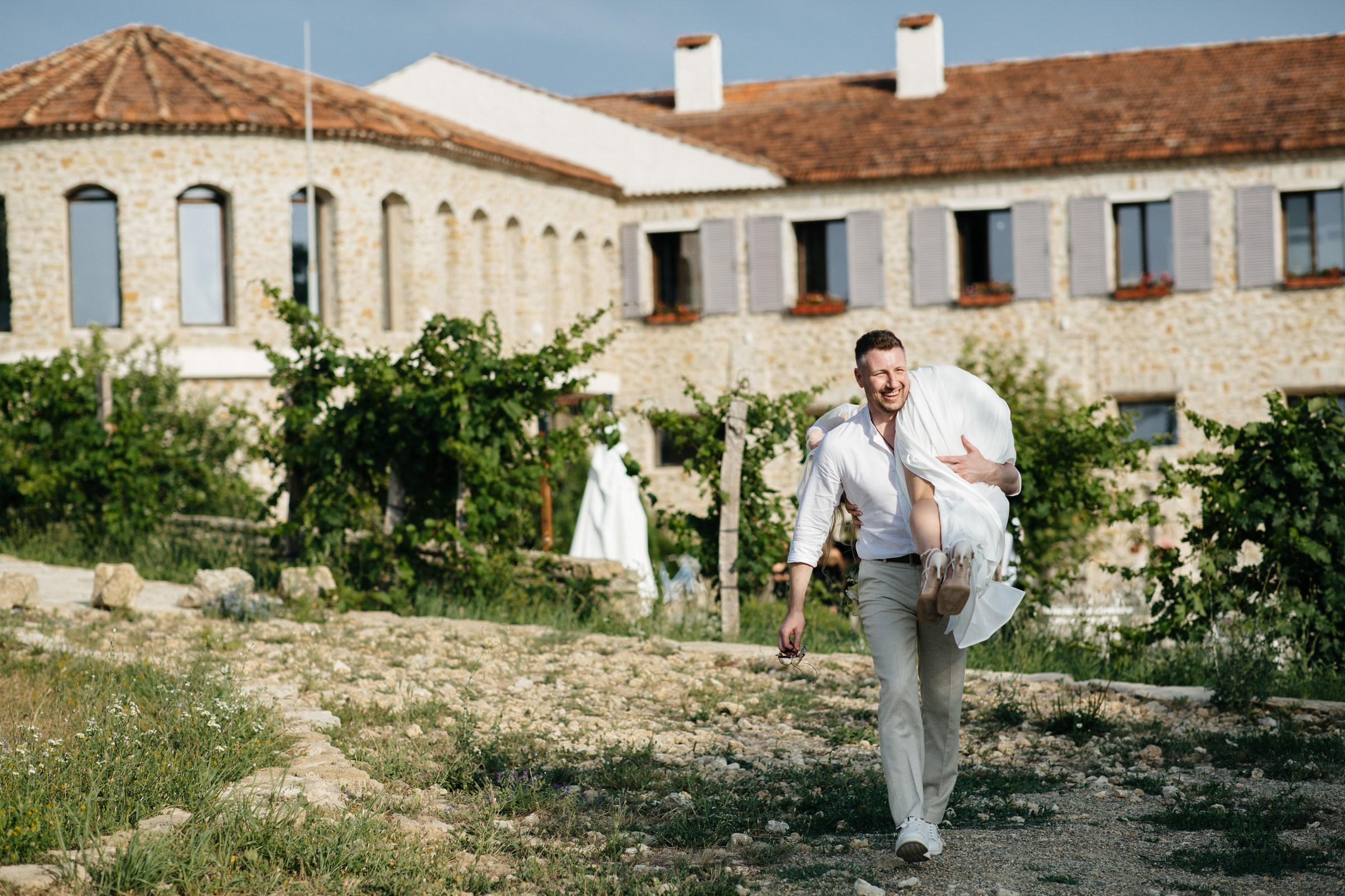 Атмосферная свадьба в Шато Андре. Архитектурный и интерьерный фотограф в Краснодаре | Дмитрий Демской