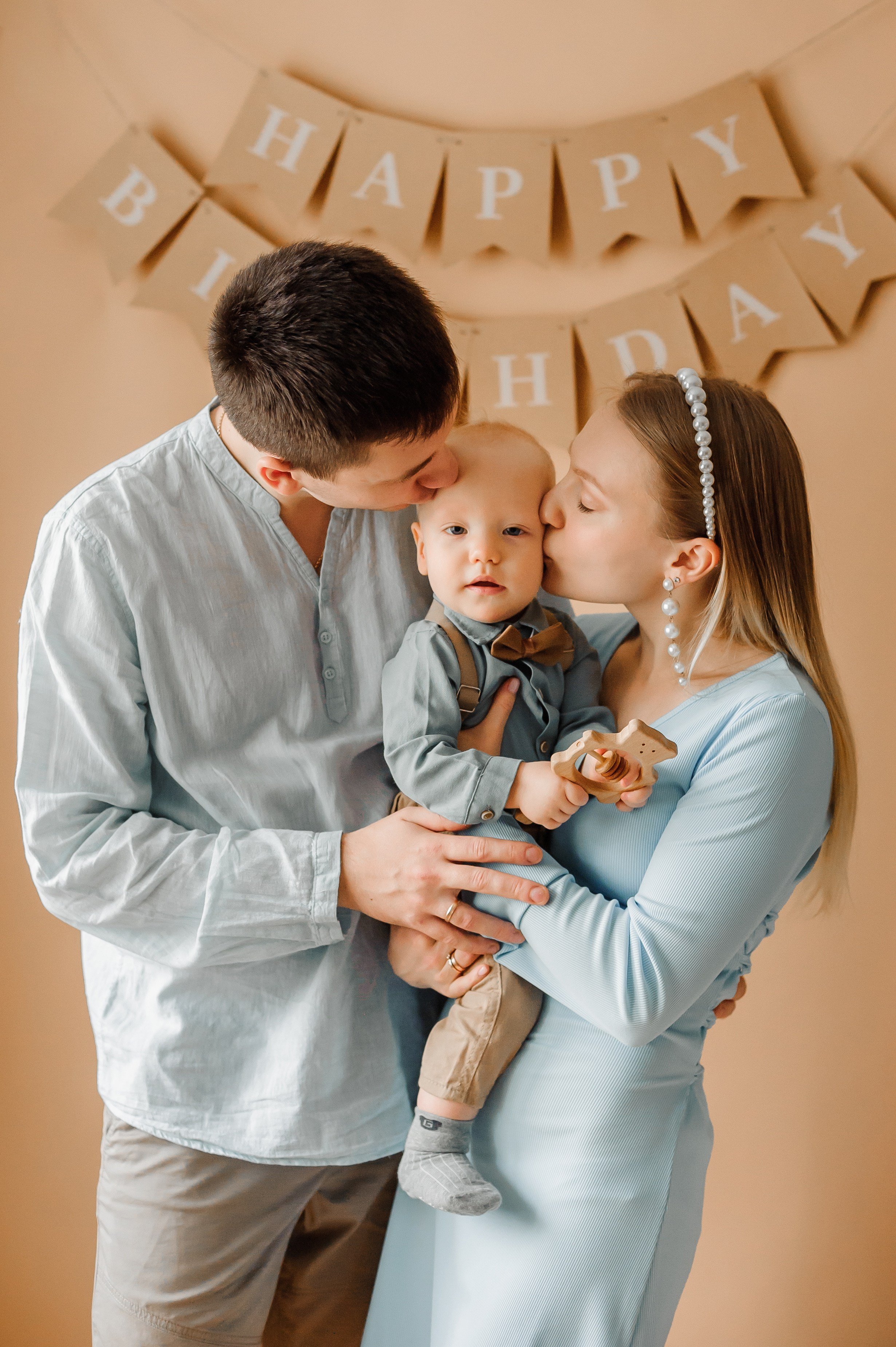 Годики. Фотограф новорождённых в Рязани, фотосъемка выписки из роддома, крещен