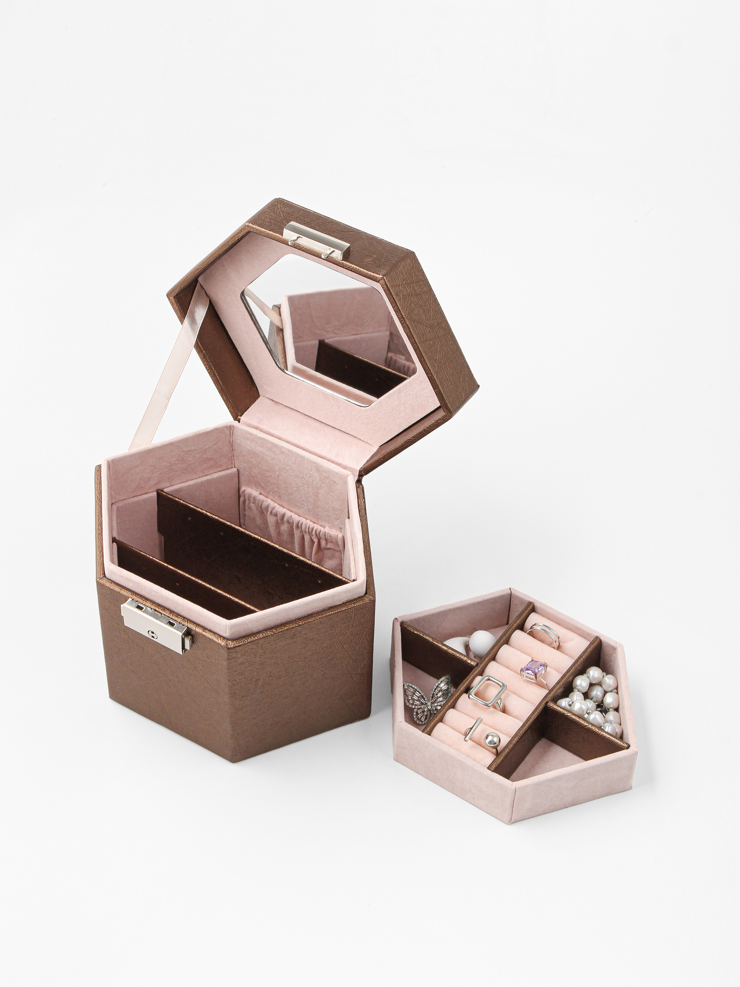 Фотосъемка шкатулок и сумок для каталогов | Кейс предметного фотографа. Предметный фотограф в СПб | Съемка для Wildberries, Ozon, рекламы | Алан Ульбашев