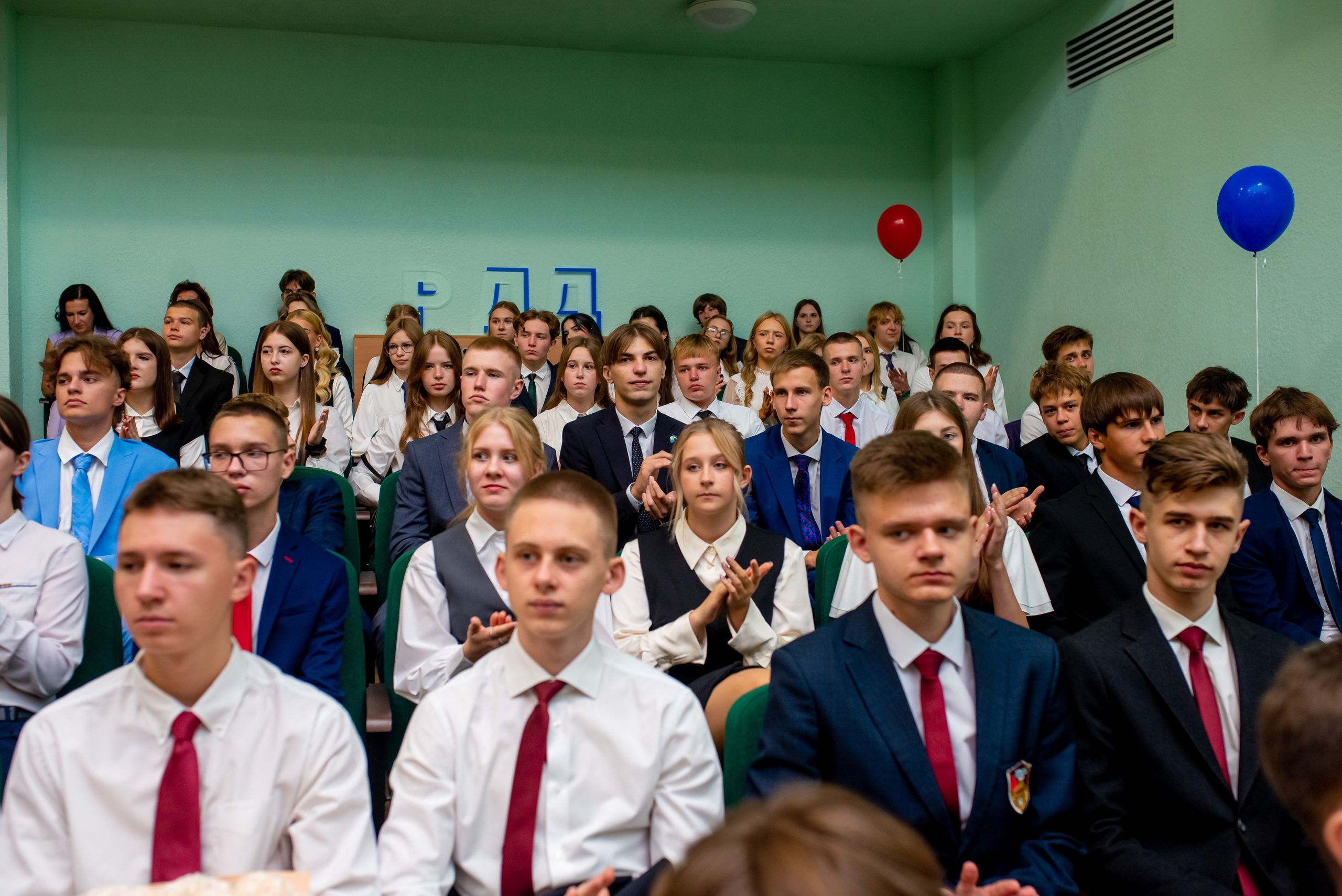 Школа 72. Женский фотограф Крещение Венчание Москва Брянск