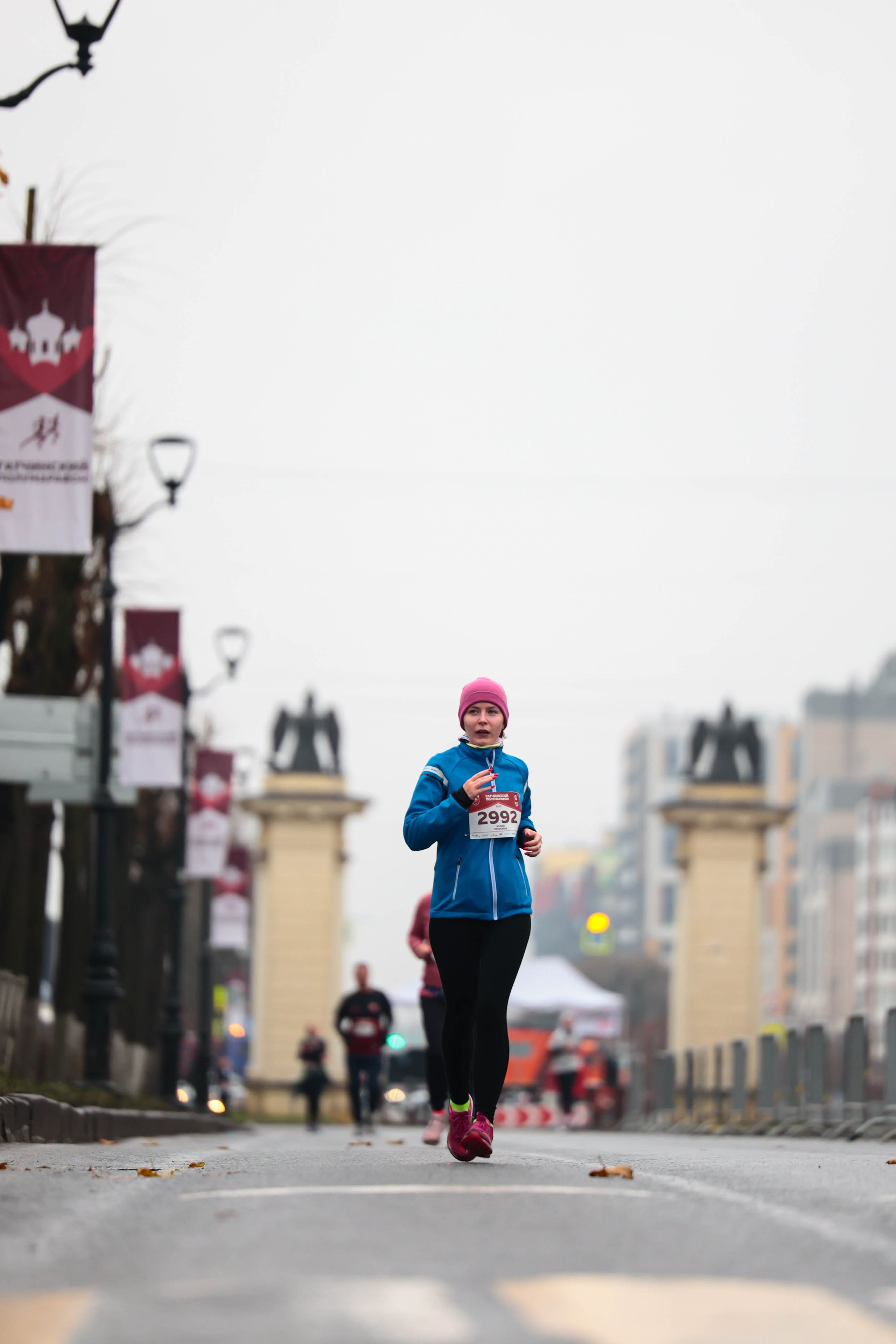 Гатчинский полумарафон 2025. Спортивный фотограф в Санкт-Петербурге Илья Vacool