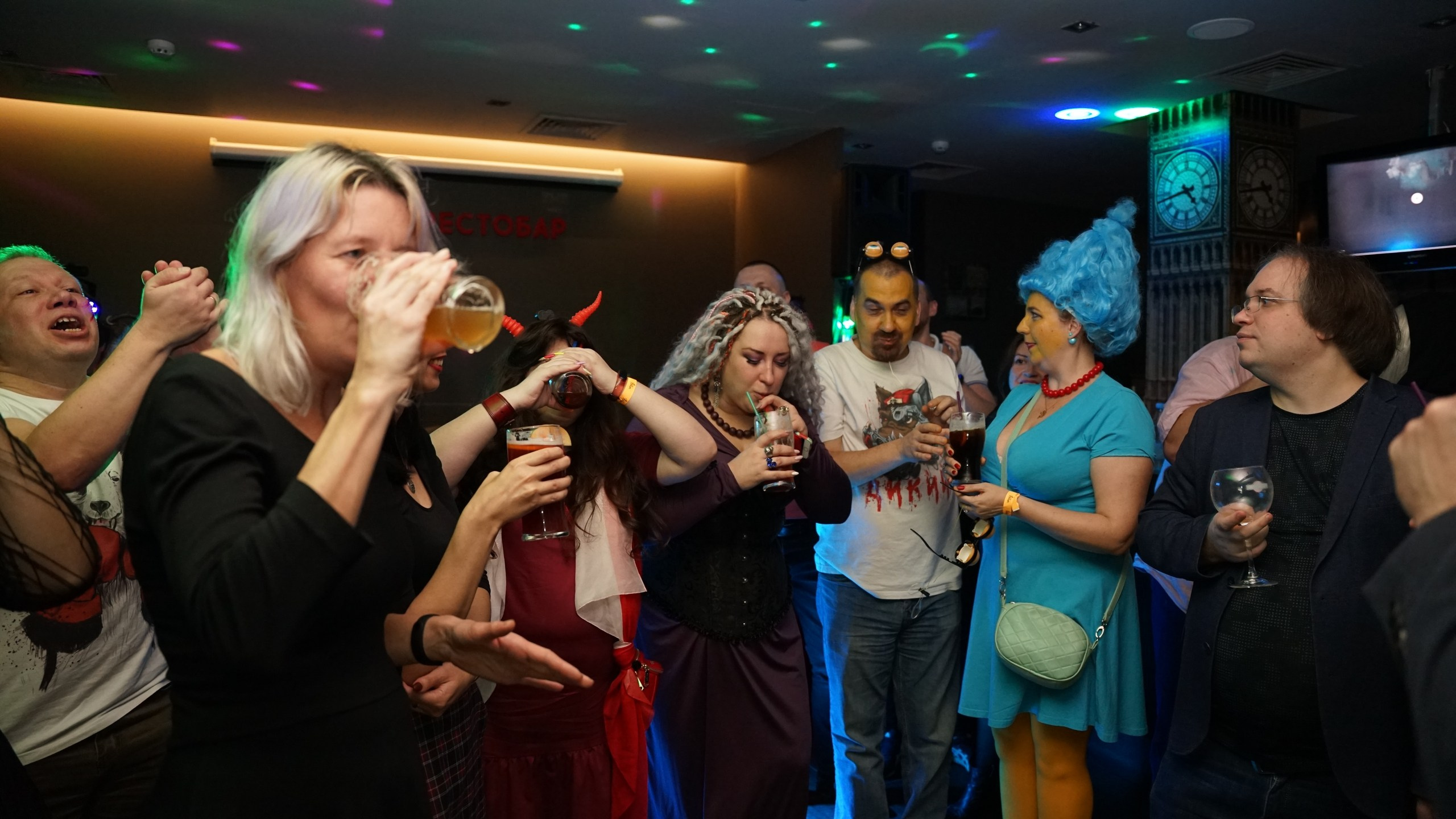 Возвращение зловещих попотрясов. Клубная вечеринка | 28.10.22. Галерея Фантим