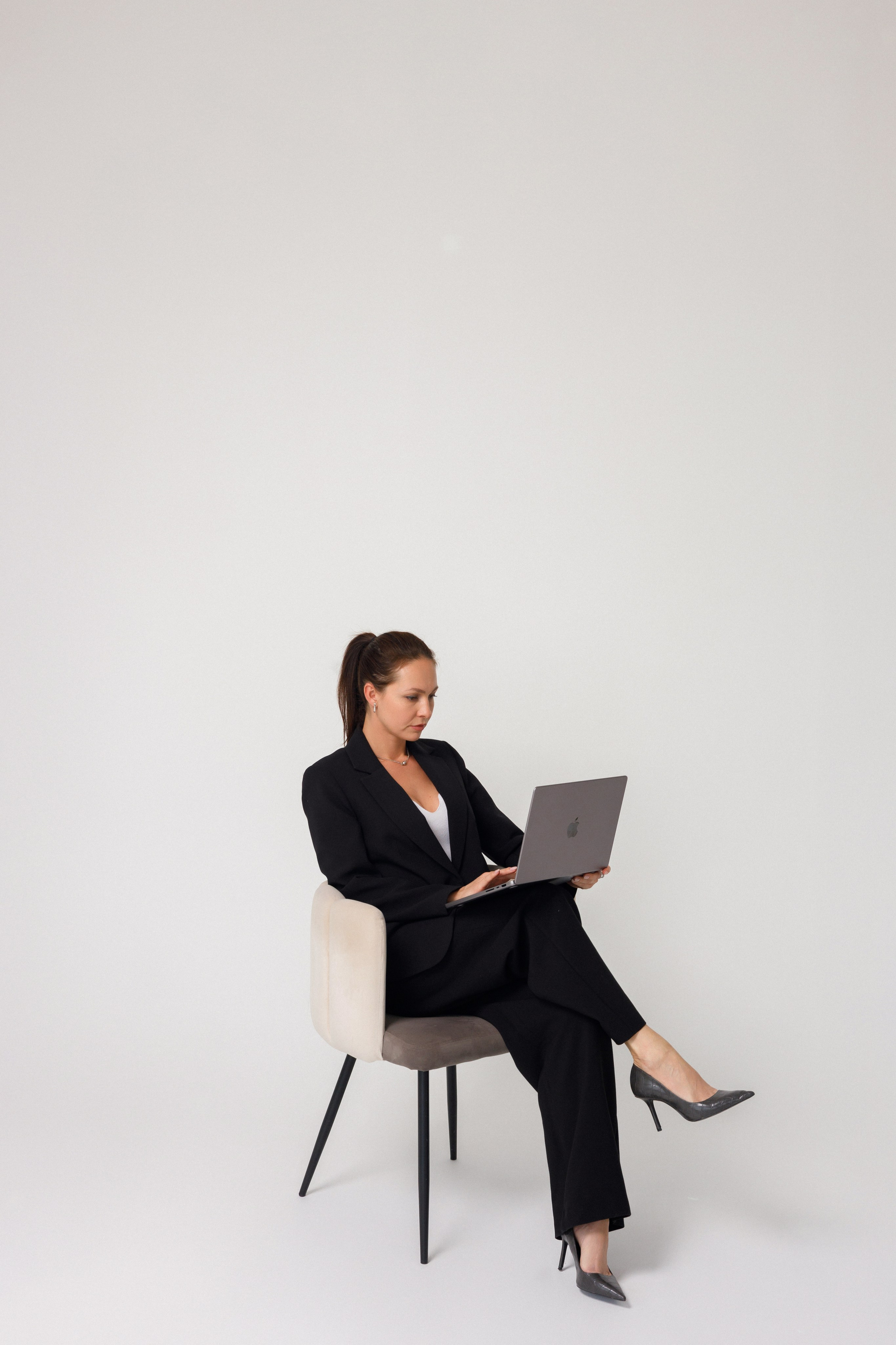 Контент и Бизнес. Свадебный и семейный фотограф в Ростове-на-Дону Анастасия Арестова