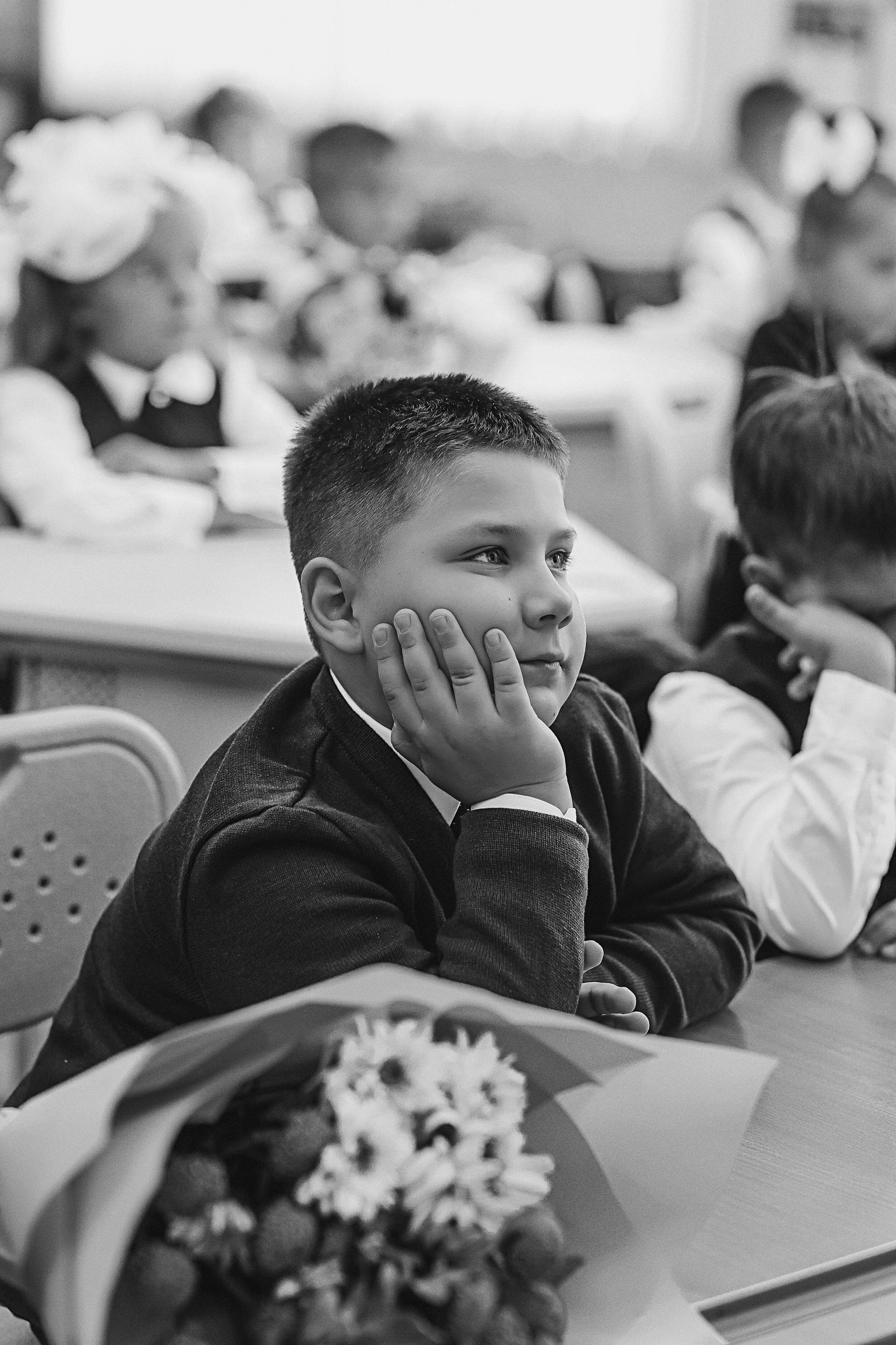 1 сентября линейка+кл час+портреты. Семейный фотограф Тюмень, фотограф на роды Салмина Мария