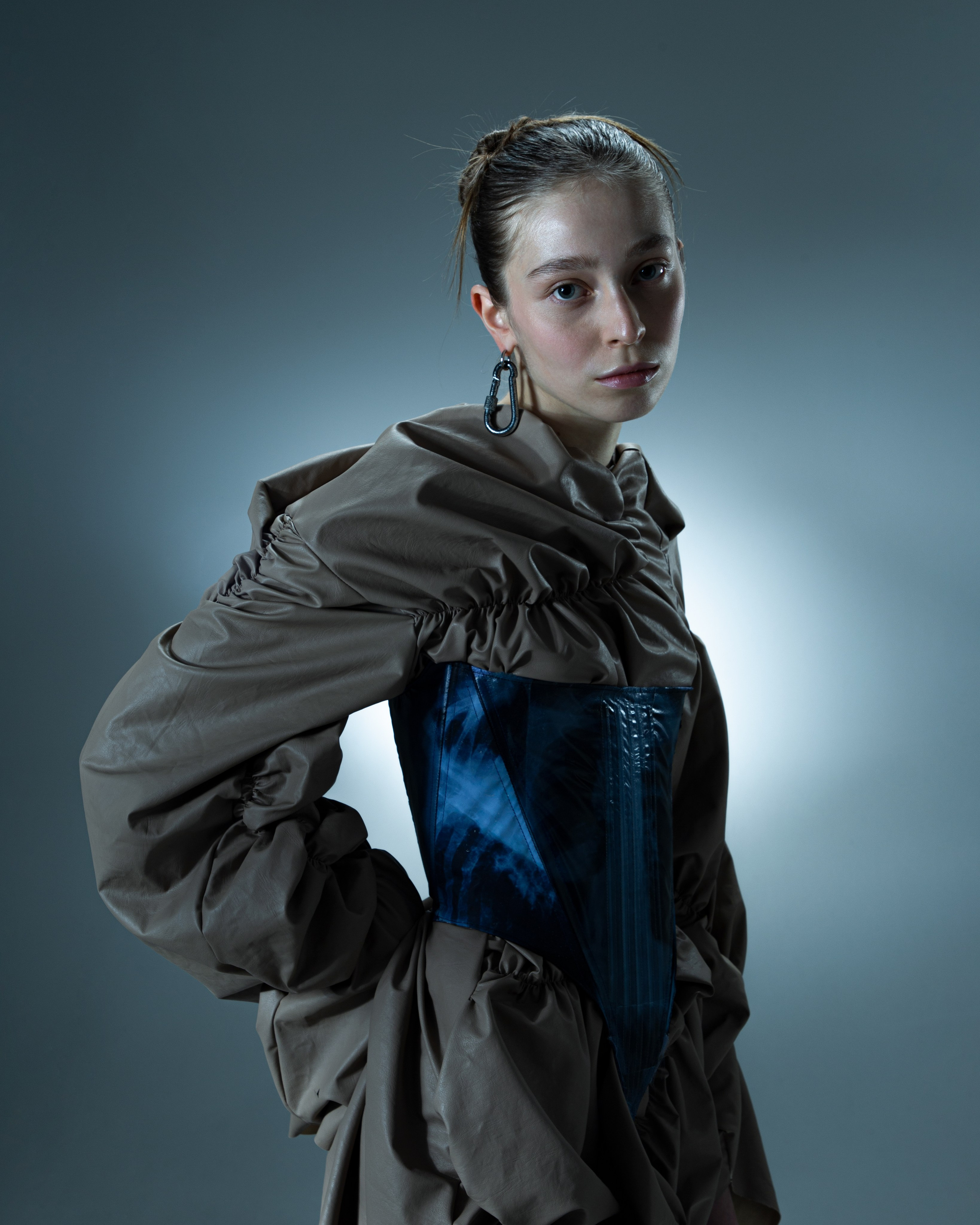 SIABDULLAEVA. Andrew Valmus